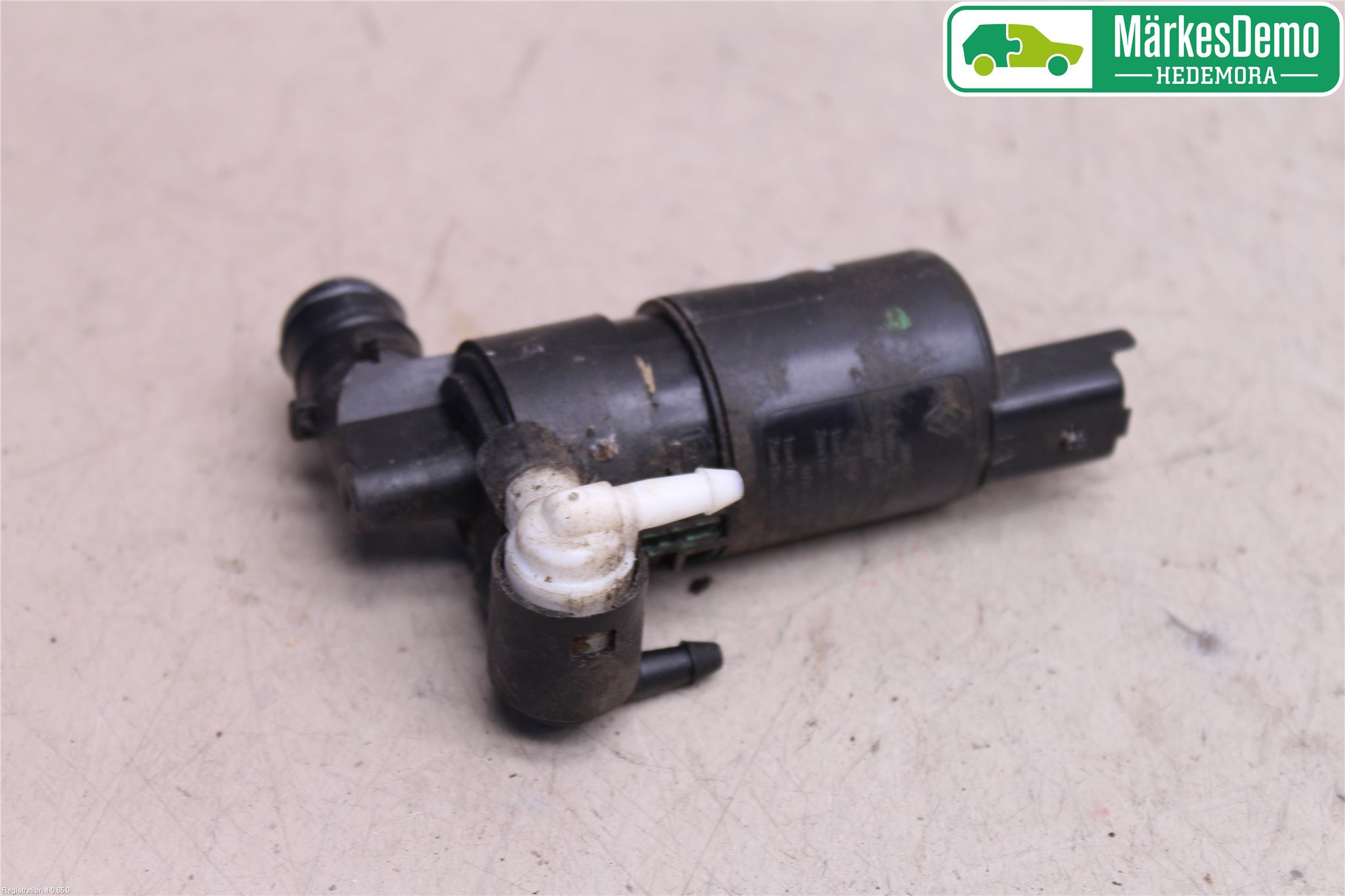 Dacia SANDERO/STEPWAY 13-20 Spolarpump Vindruta