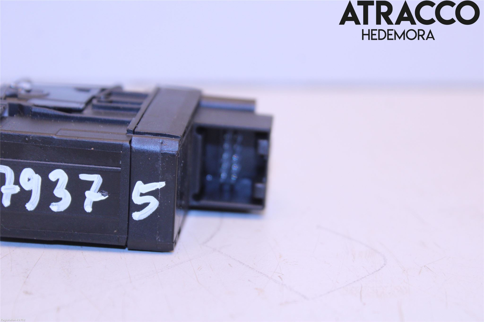 Audi A4 12-15 Strömställare Parkeringsbroms