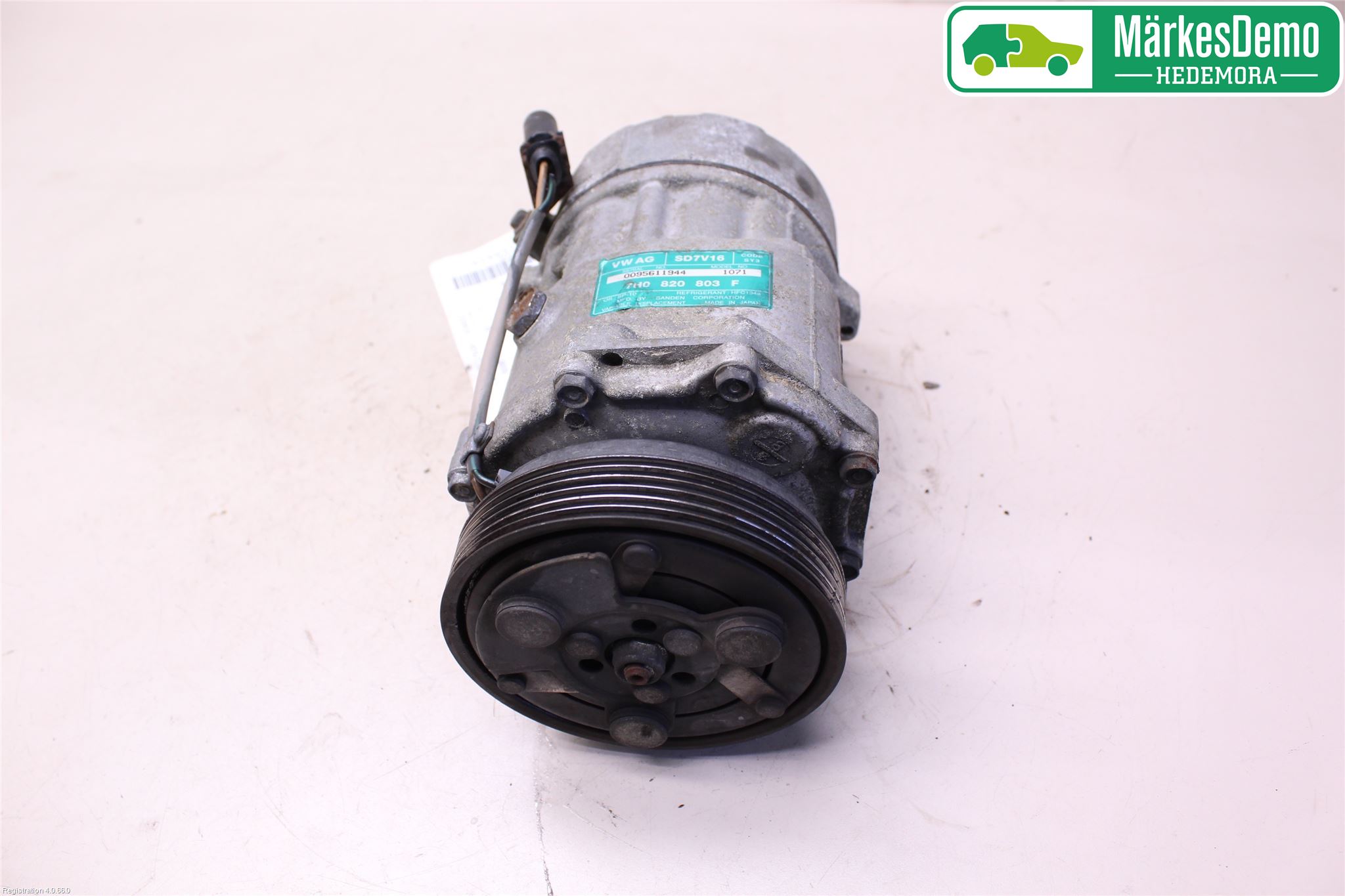 Volkswagen VW CADDY      04-10 Ac Kompressor