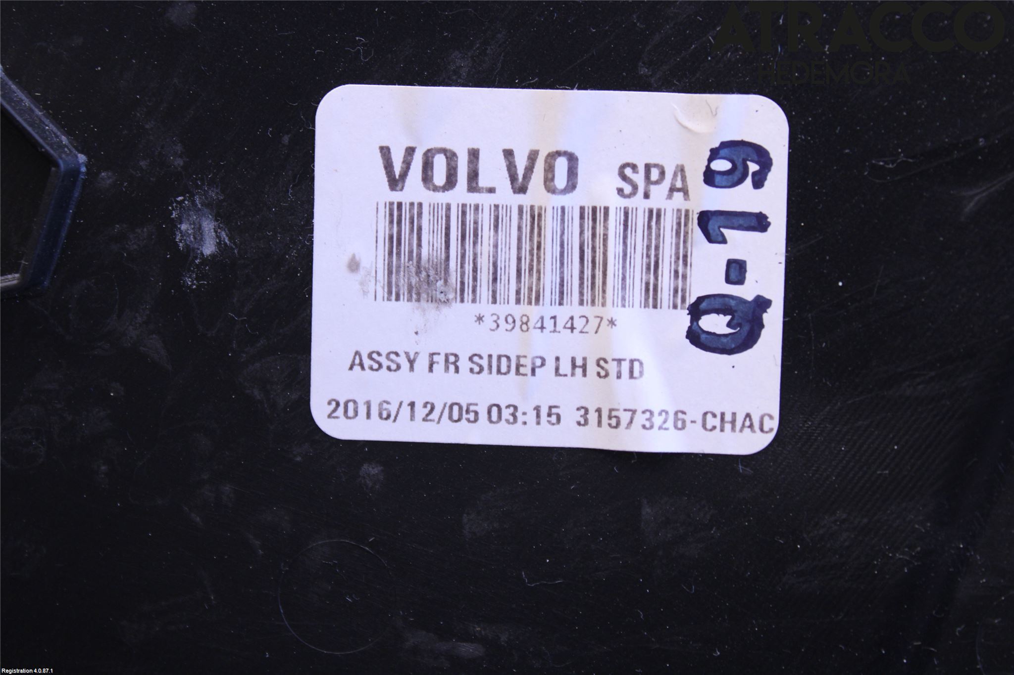 Volvo V90 17->> Instrumentkonsoll Mitt