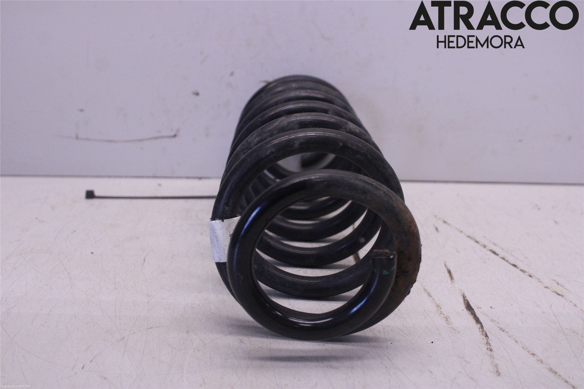 Volkswagen VW TIGUAN 16-24 Fjäder Bak