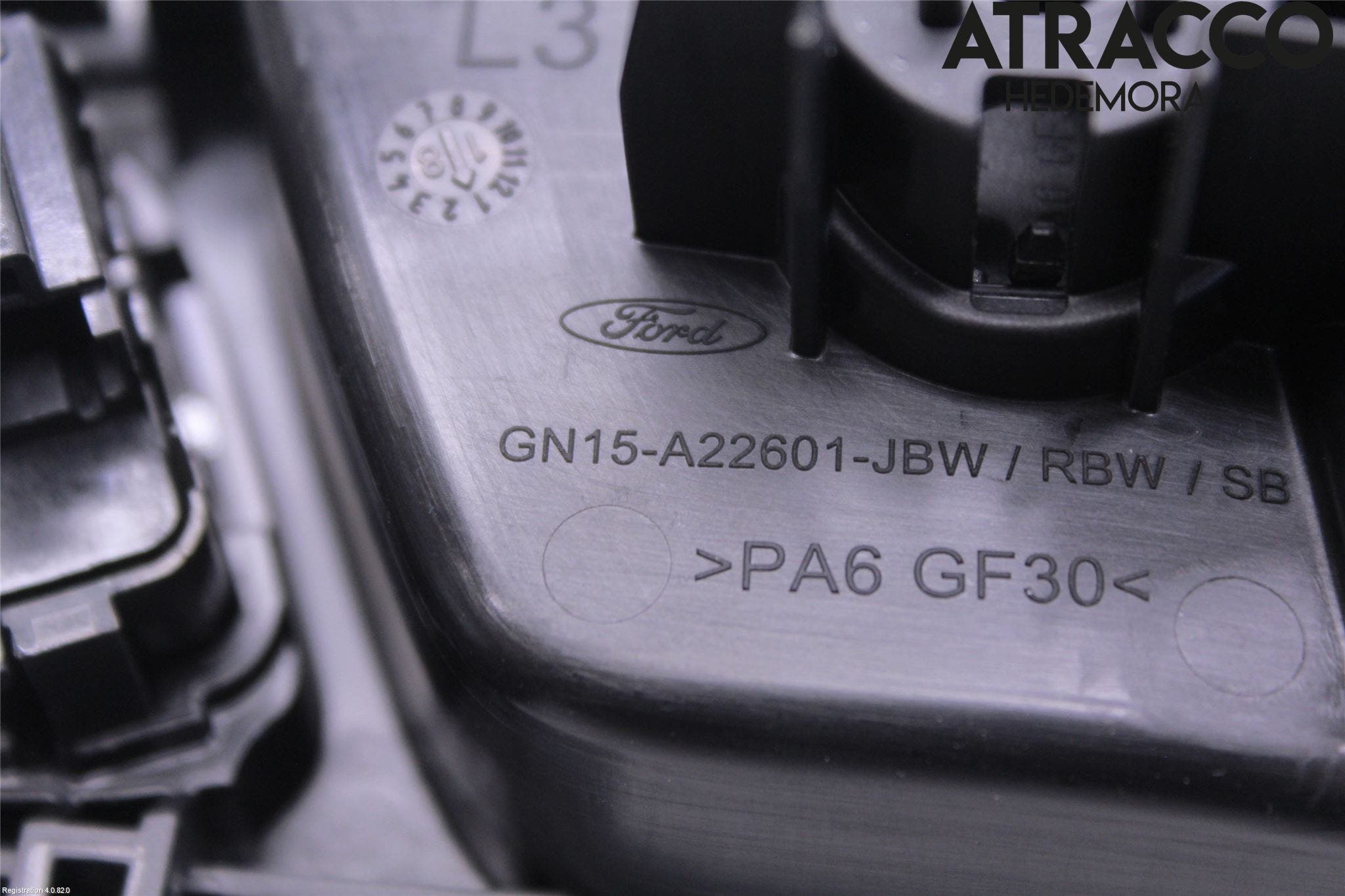 Ford ECOSPORT 17- Dörrhandtag Inre Vä