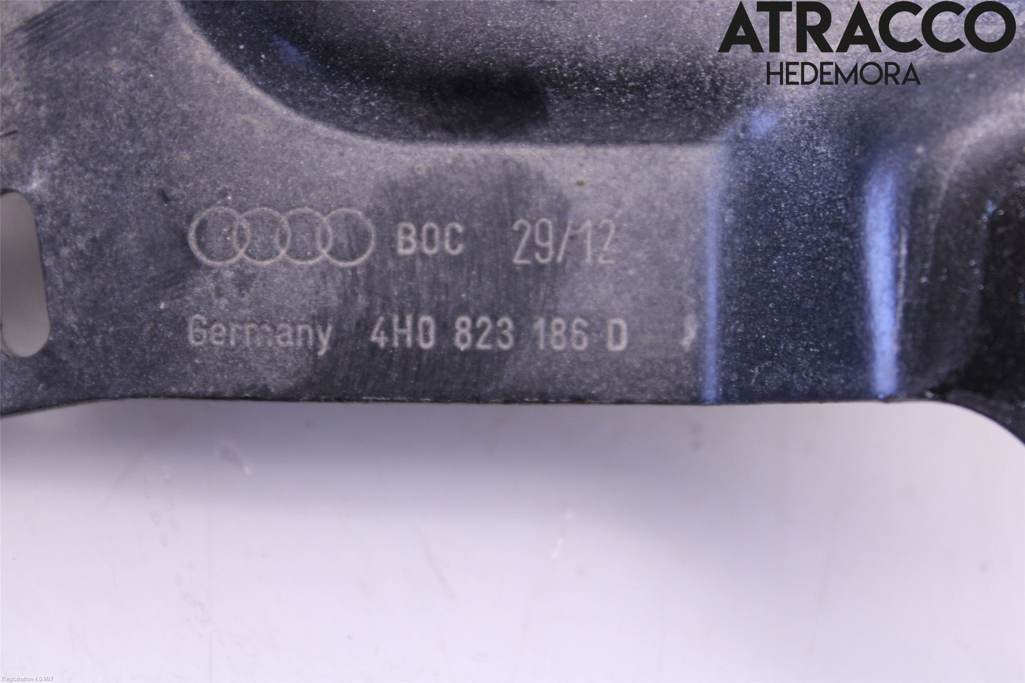 Audi A8/S8 4H 10-17 Huvlås