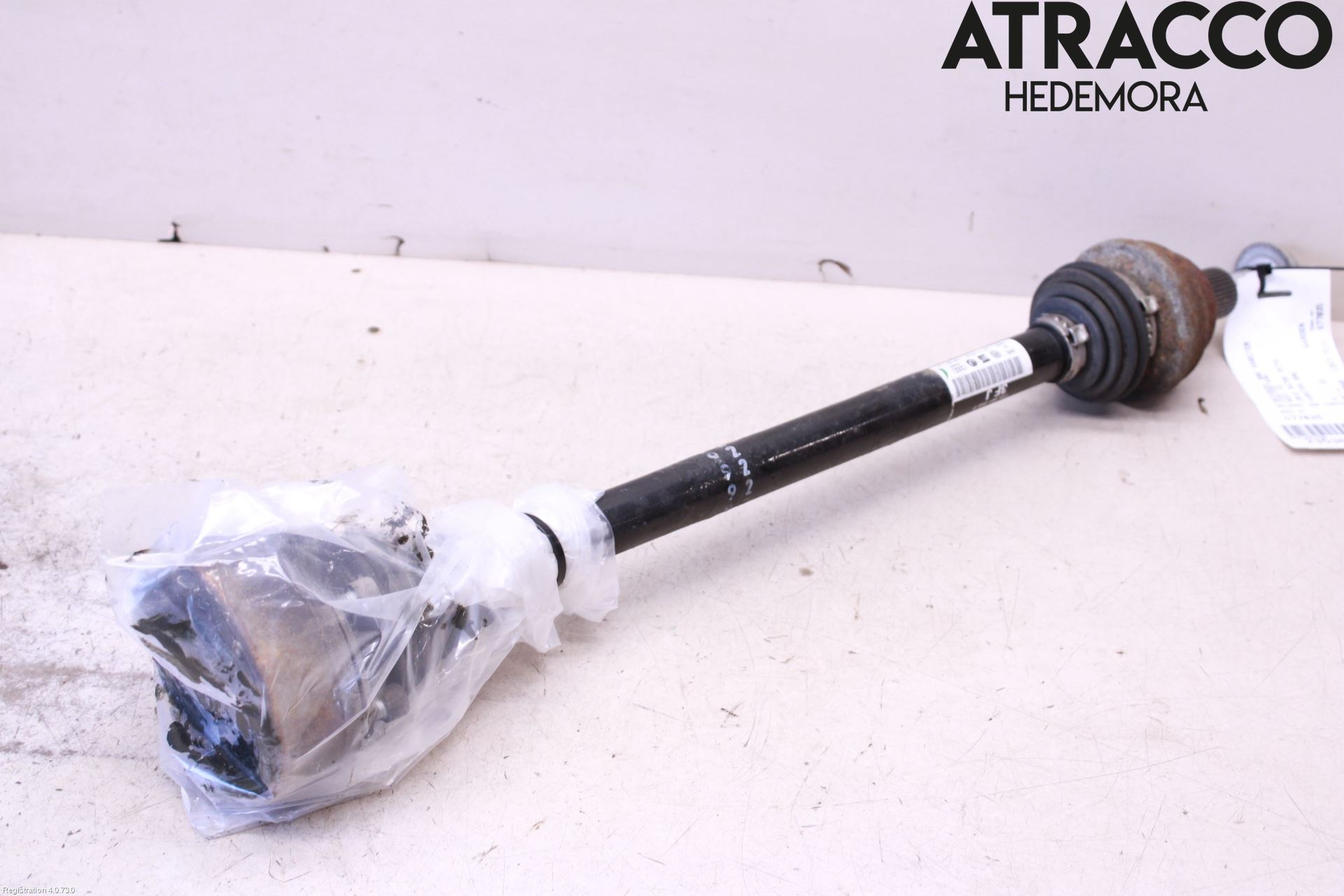 Audi Q3 8U 12-18 Drivaxel Bak Vänster