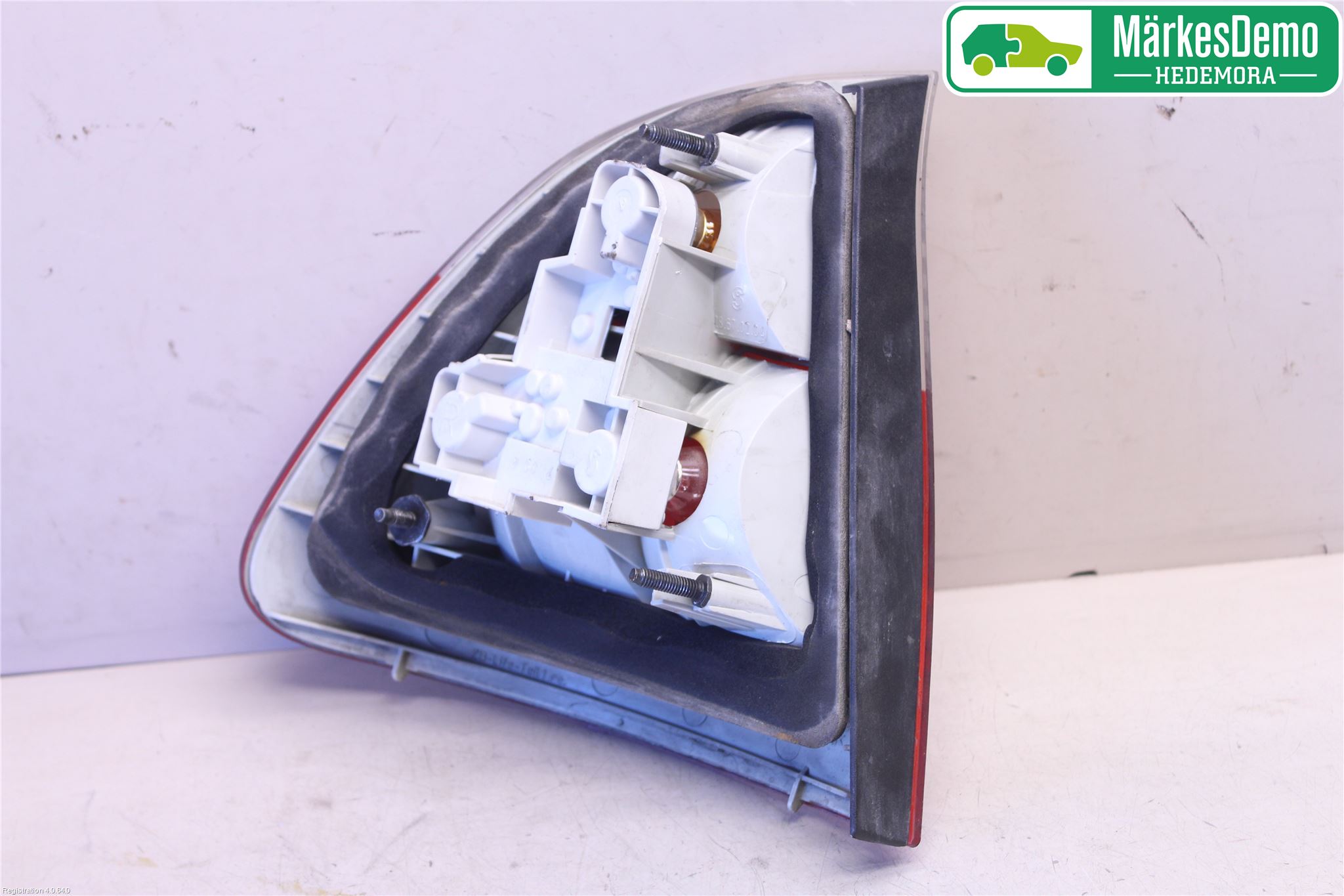 BMW 3 E46      98-05 Bakljus Höger