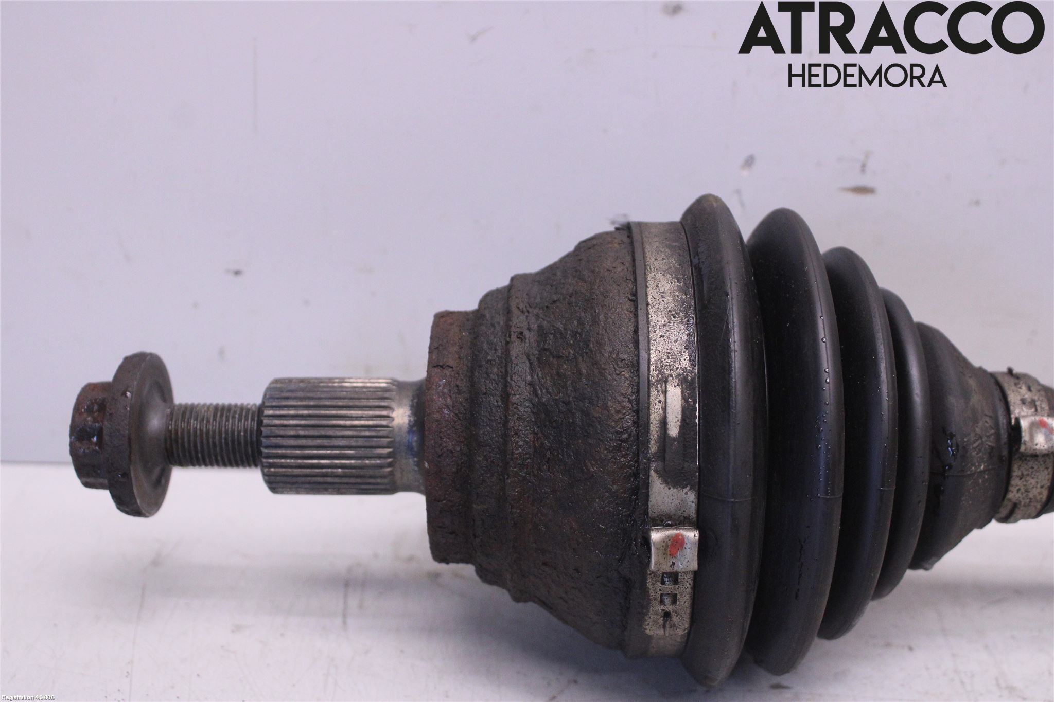 Volkswagen VW TIGUAN 07-16 Drivaxel Fram Vänster