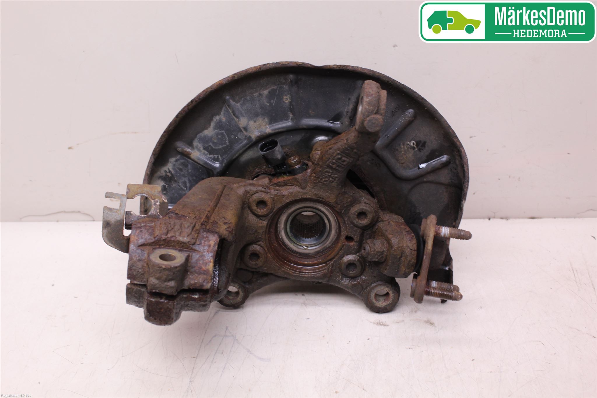 Volkswagen VW GOLF PLUS/CROSS GOLF 04-14 Styrspindel Lagerhus Hö