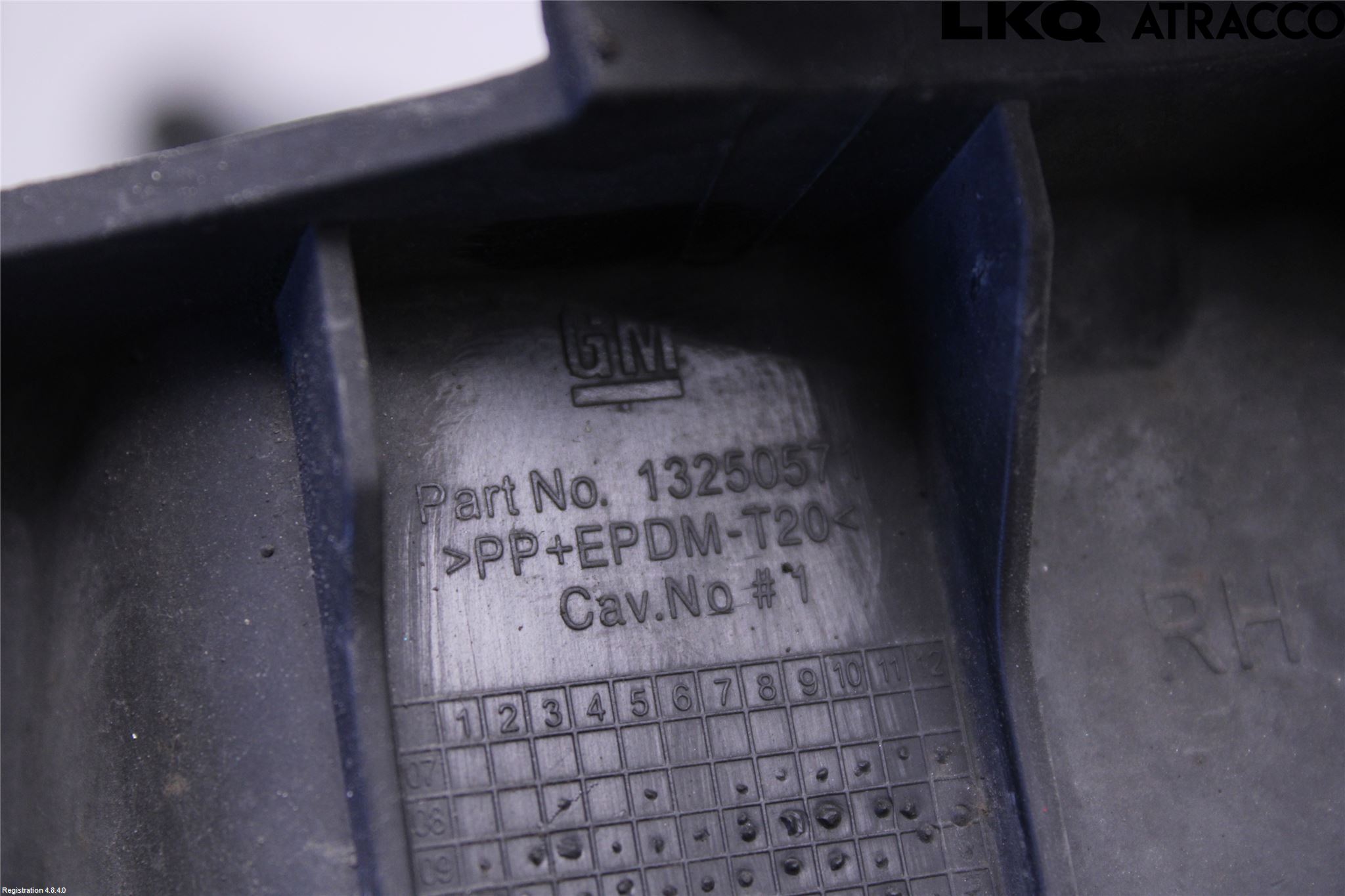 Opel INSIGNIA 09-16 Strålkast Fästsarg