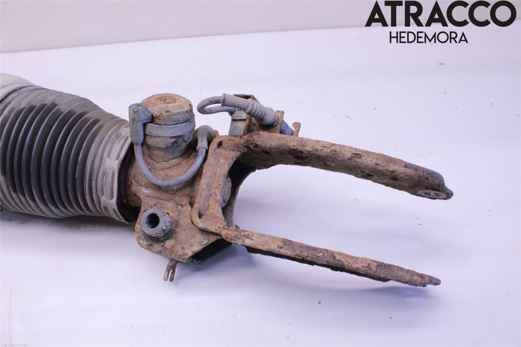 Porsche CAYENNE 03- Fjäderben Fram Höger