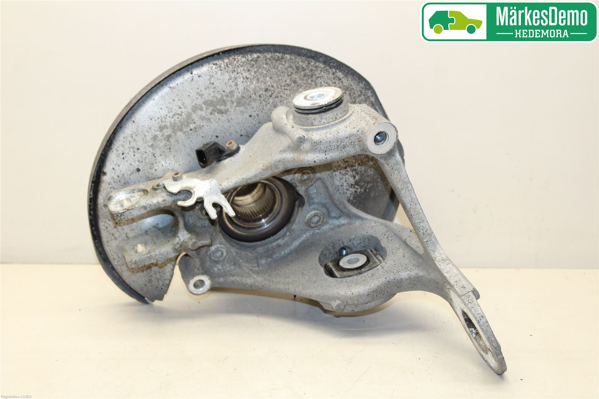 Audi A4 12-15 Hjullagerhus-Spindel Hö B