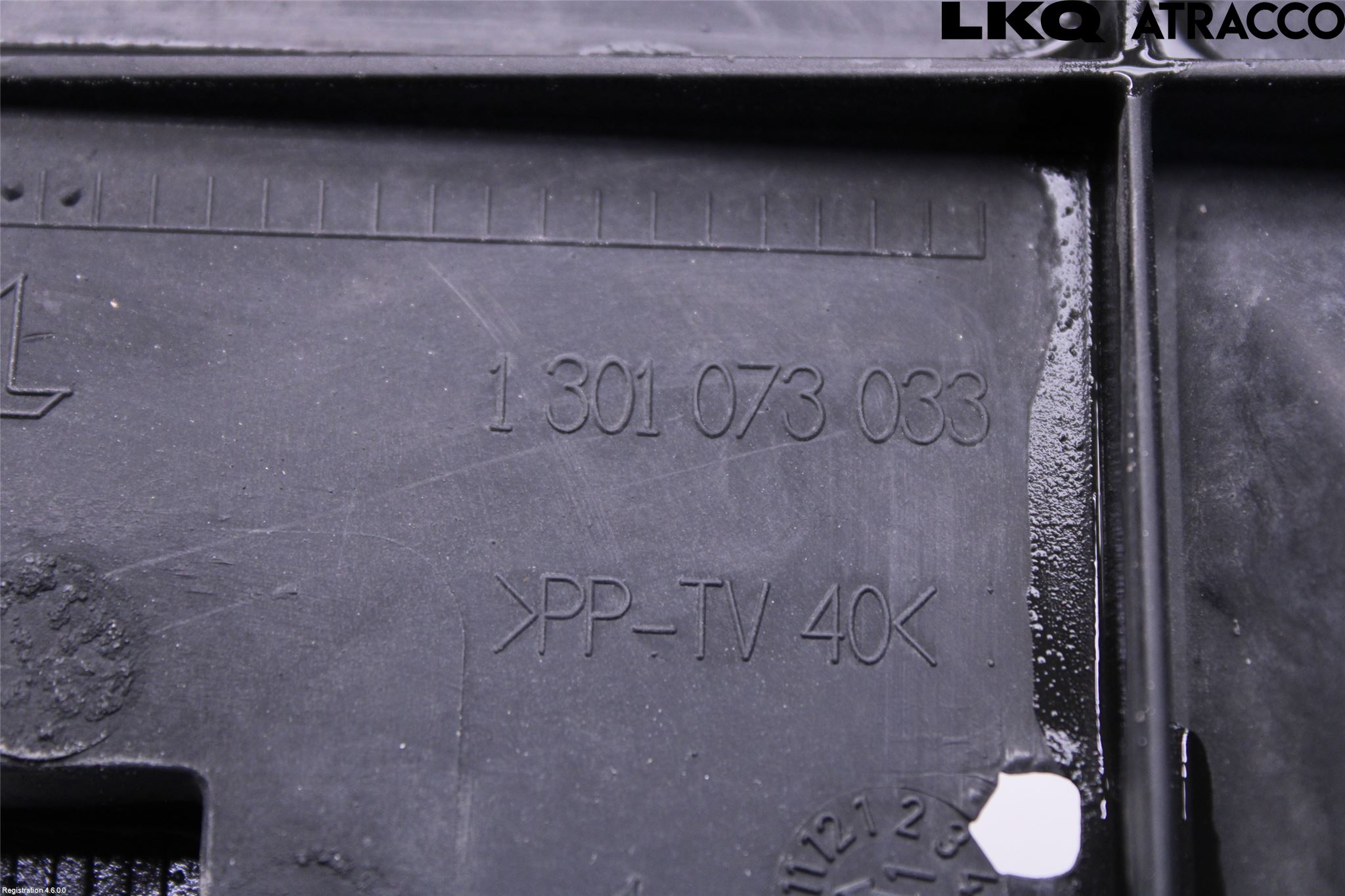 Audi A4/S4 08-11 Strålkast Fästsarg