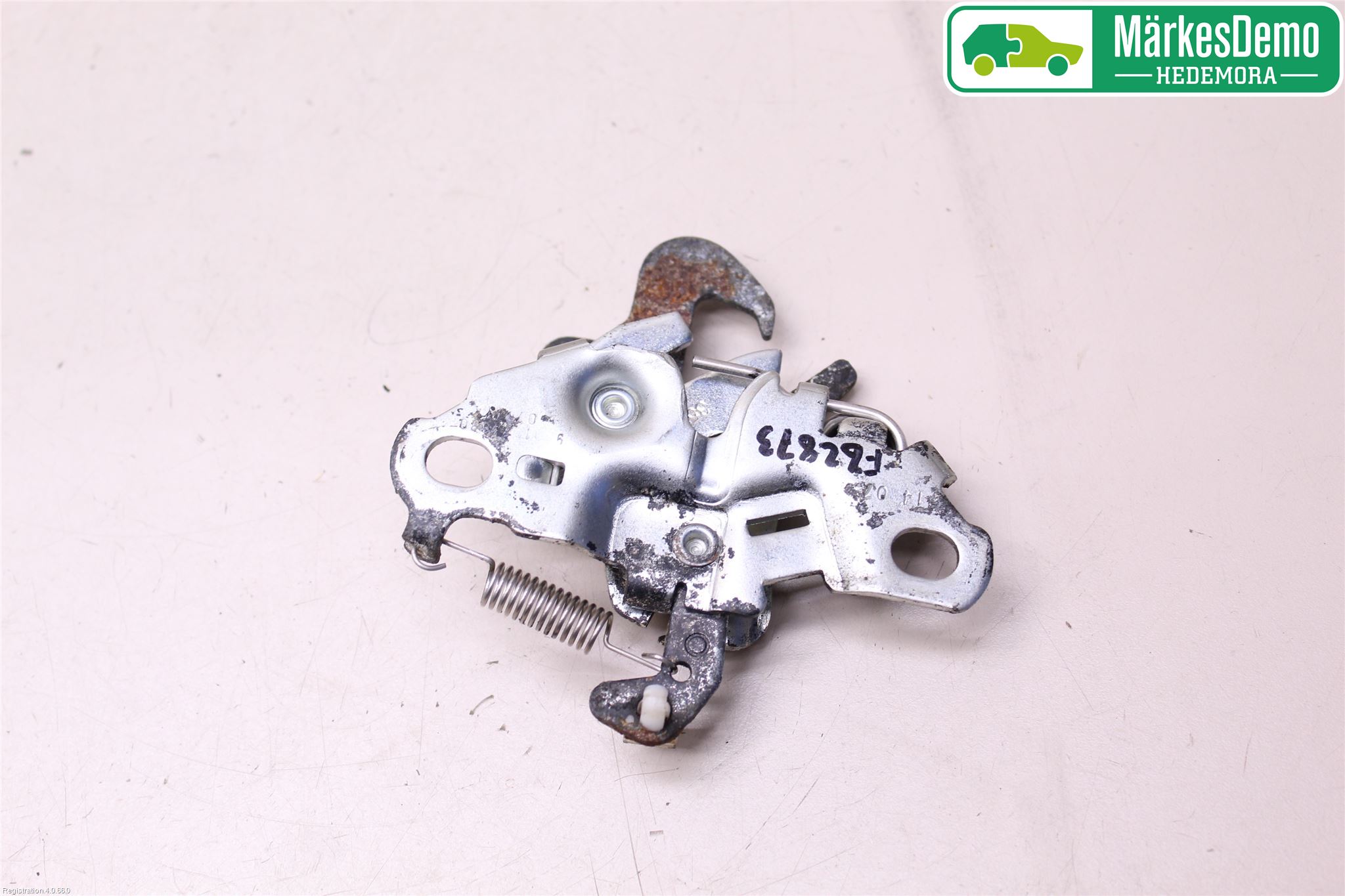 Citroen C4 CACTUS 14-20 Huvlås