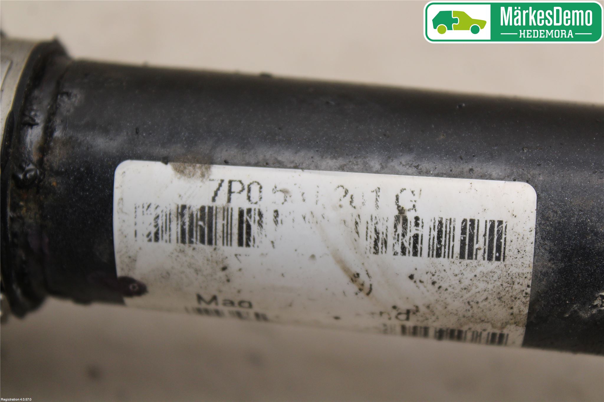 Volkswagen VW TOUAREG 7P 11-18 Drivaxel Bak Höger