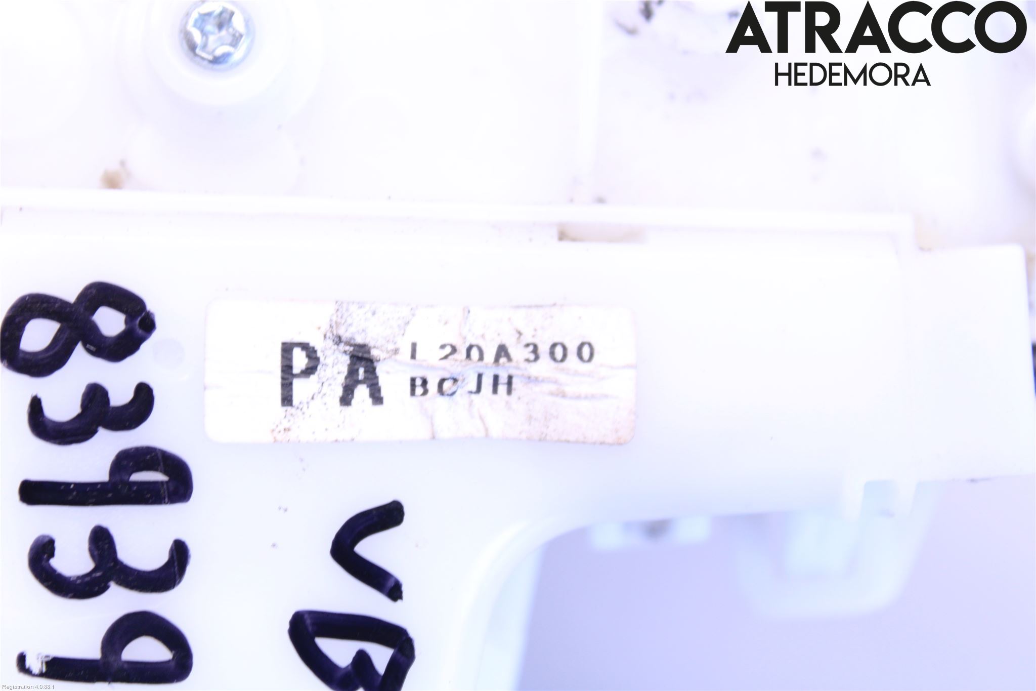 Mazda 3 IV 19- Låskista-Dörrlås