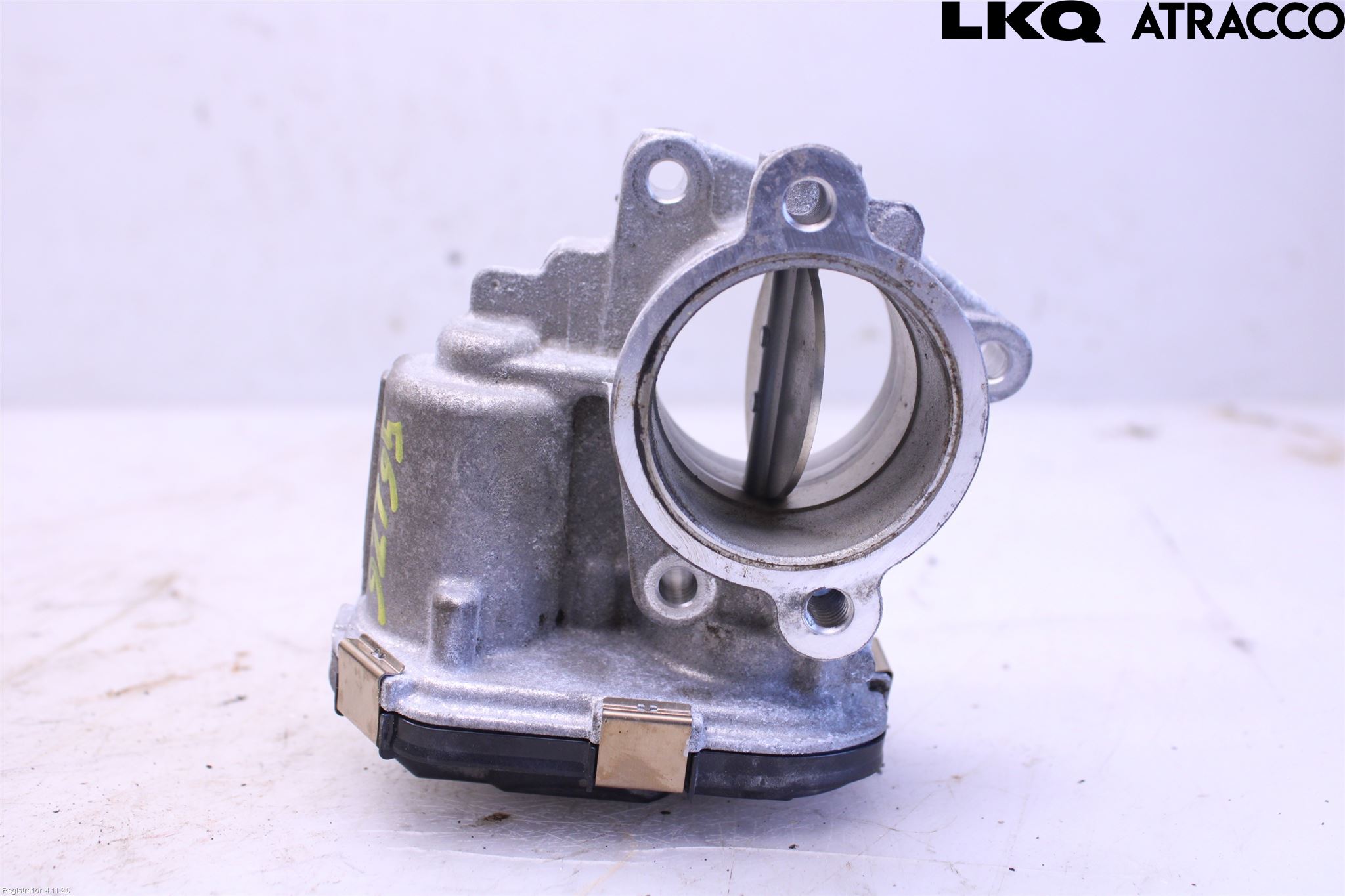 Mazda CX-30 20- Injspjällhus