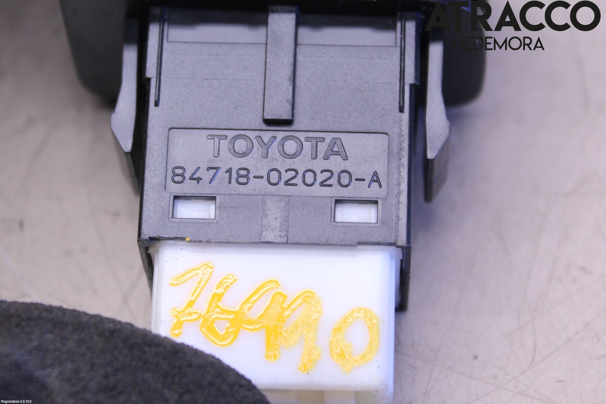 Toyota AURIS 13-19 Strömställare Parkeringsbroms