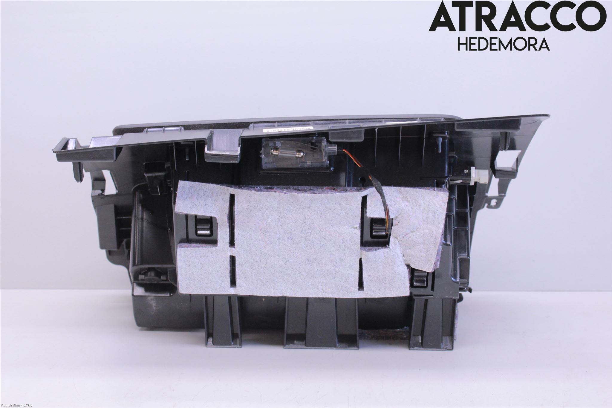 BMW X1 E84 10-15 Handskfack