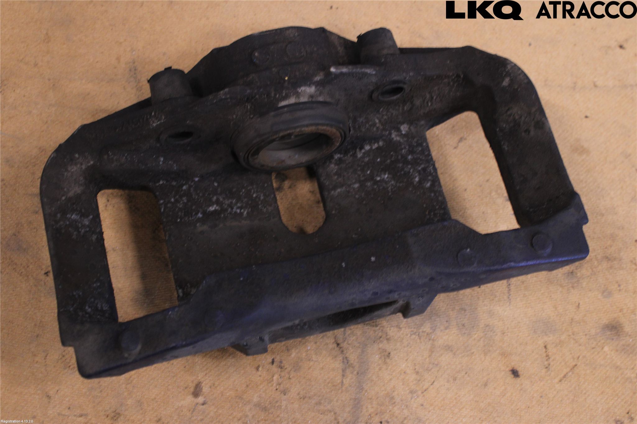 BMW 5 F10/F11/F18 09-17 Bromsok Fram Vänster