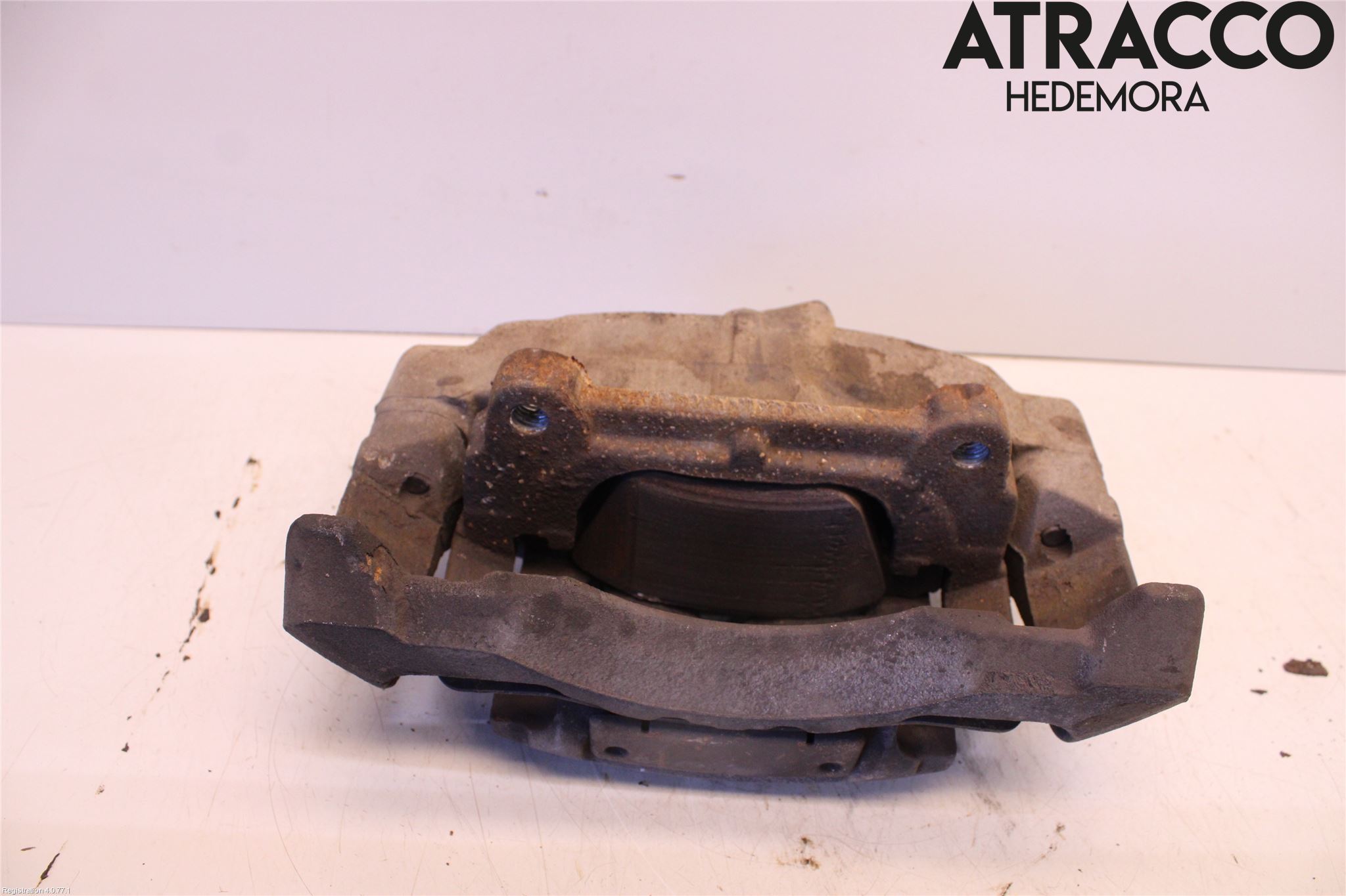 Volvo XC70 08-13 Bromsok Fram Höger