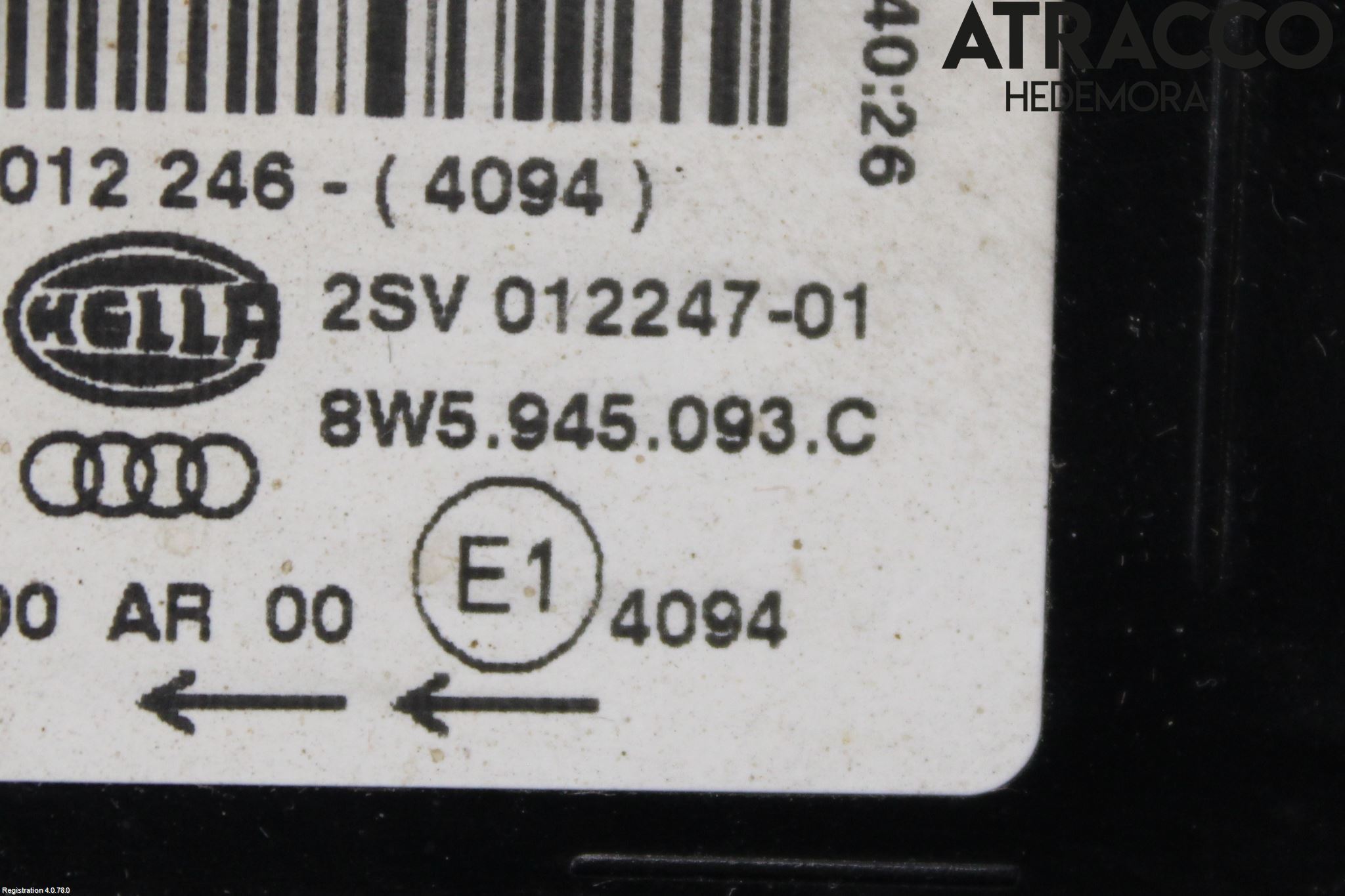 Audi A4/S4 B9 16-19 Bakljus Lucka Vä