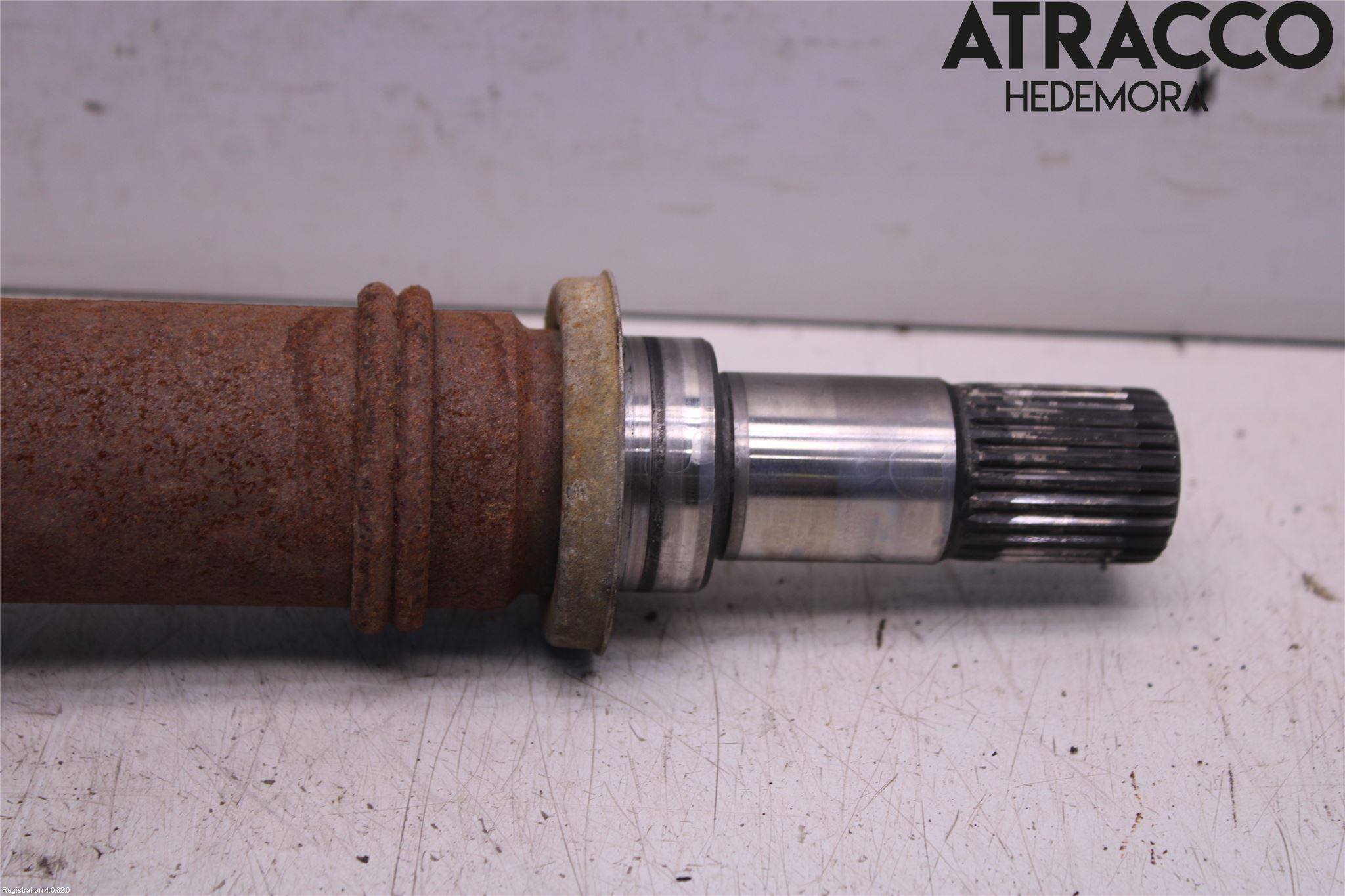 Mazda 3 I 03-06 Drivaxel Fram Höger