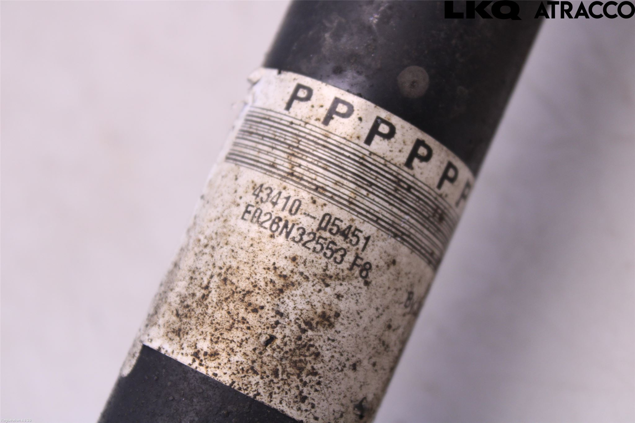 Toyota AVENSIS 09-15 Drivaxel Fram Höger