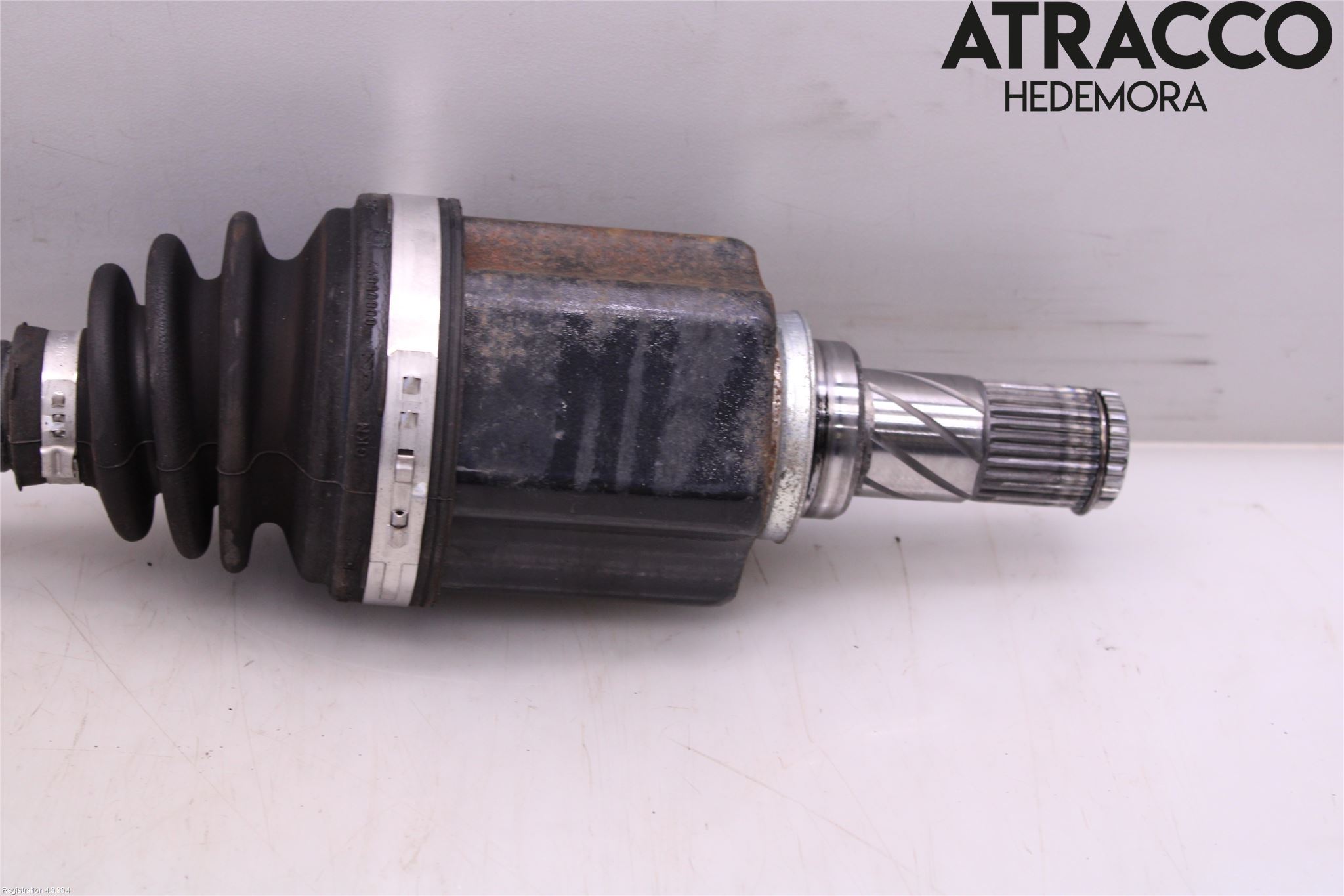 Nissan LEAF 11-17 Drivaxel Fram Vänster