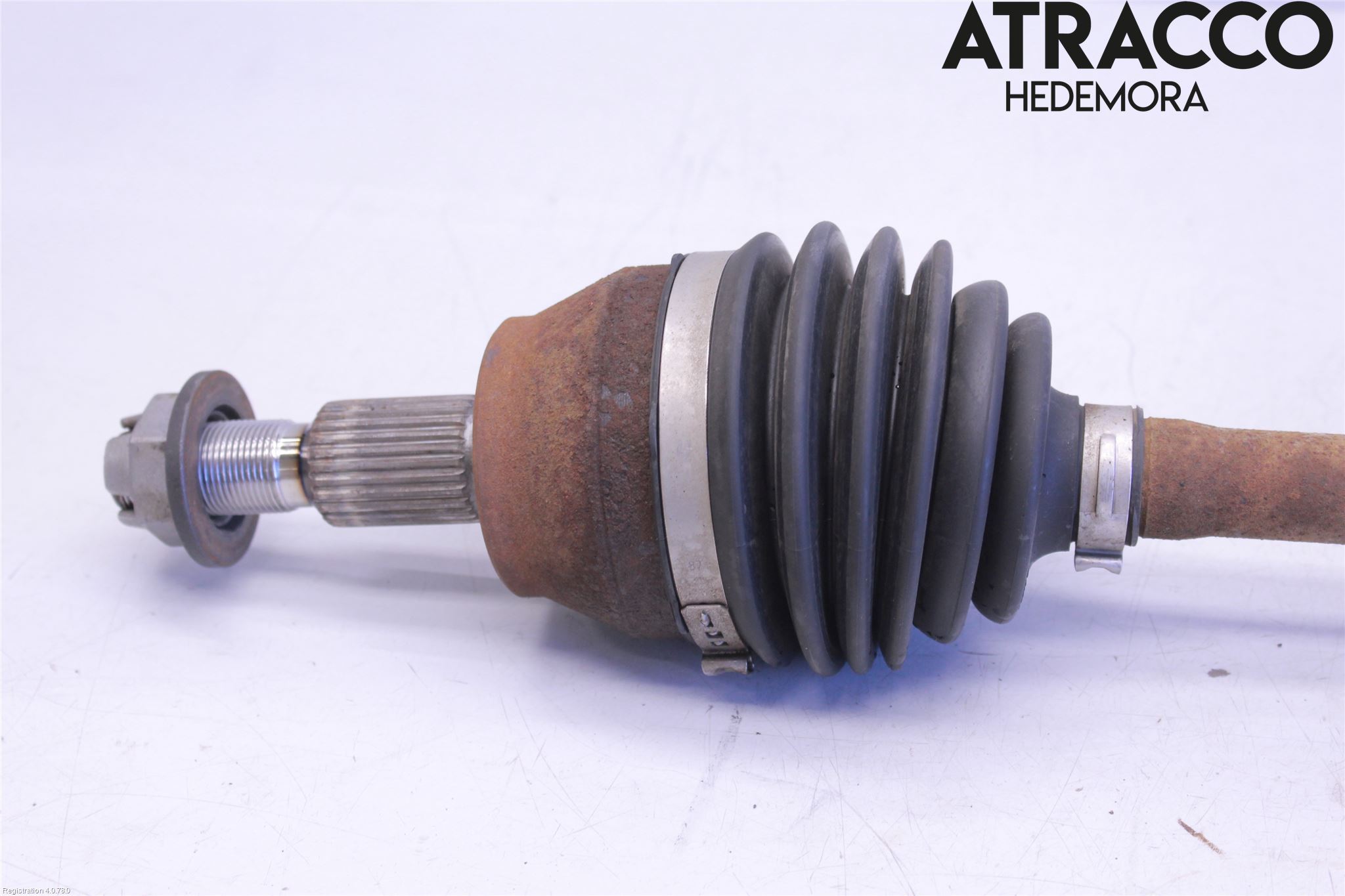 Ford FOCUS 11-14 Drivaxel Fram Vänster