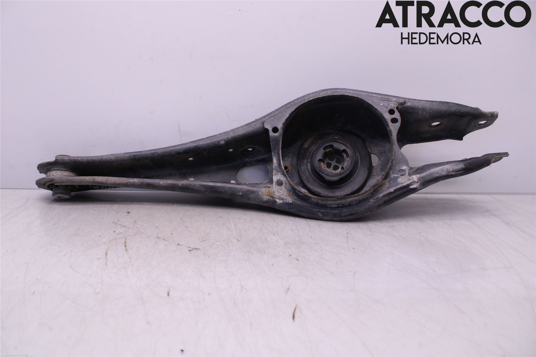 Volkswagen VW TIGUAN 16-24 Bärarm Bak Vänster