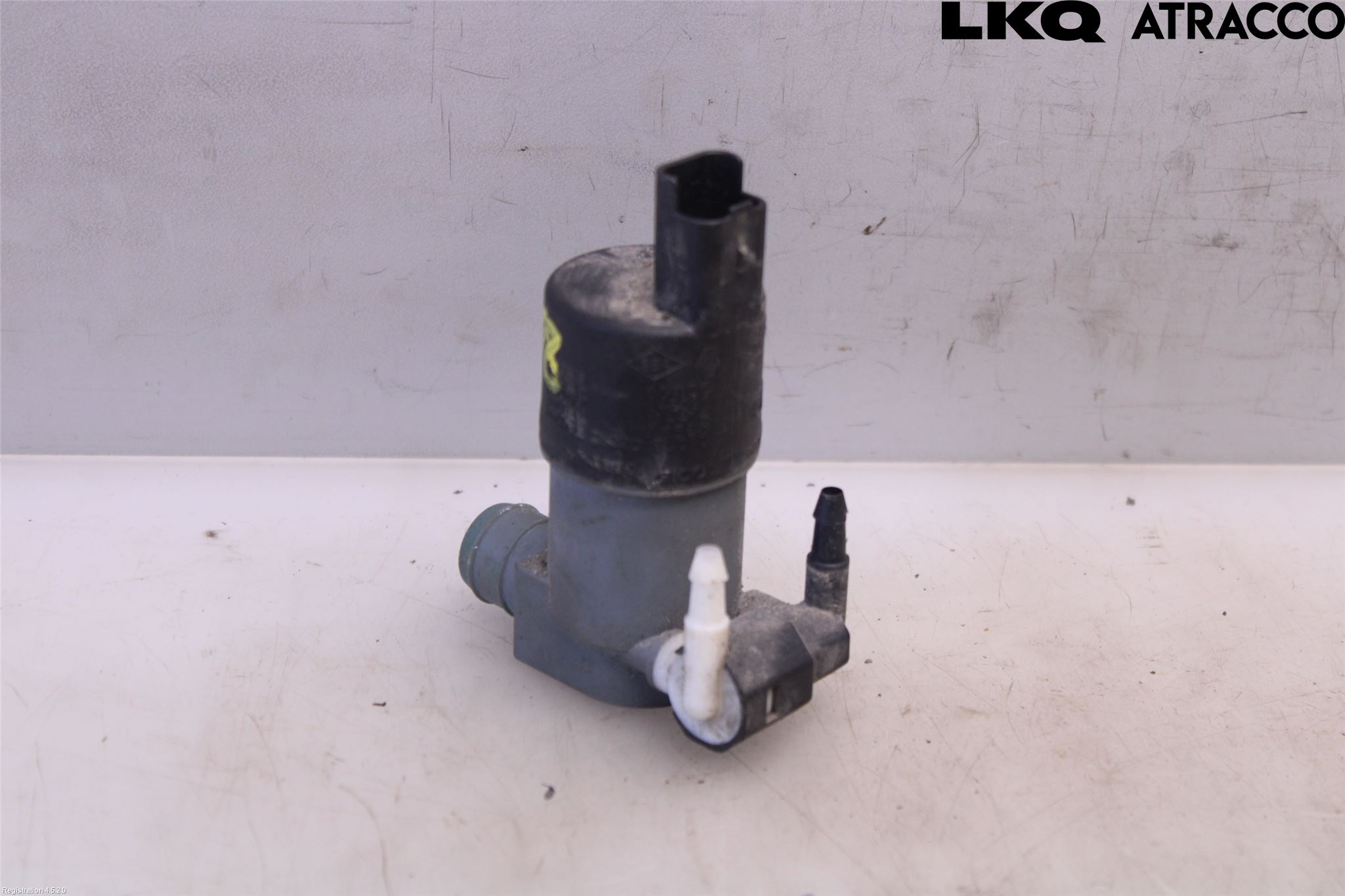 Nissan QASHQAI 14-17 Spolarpump Vindruta
