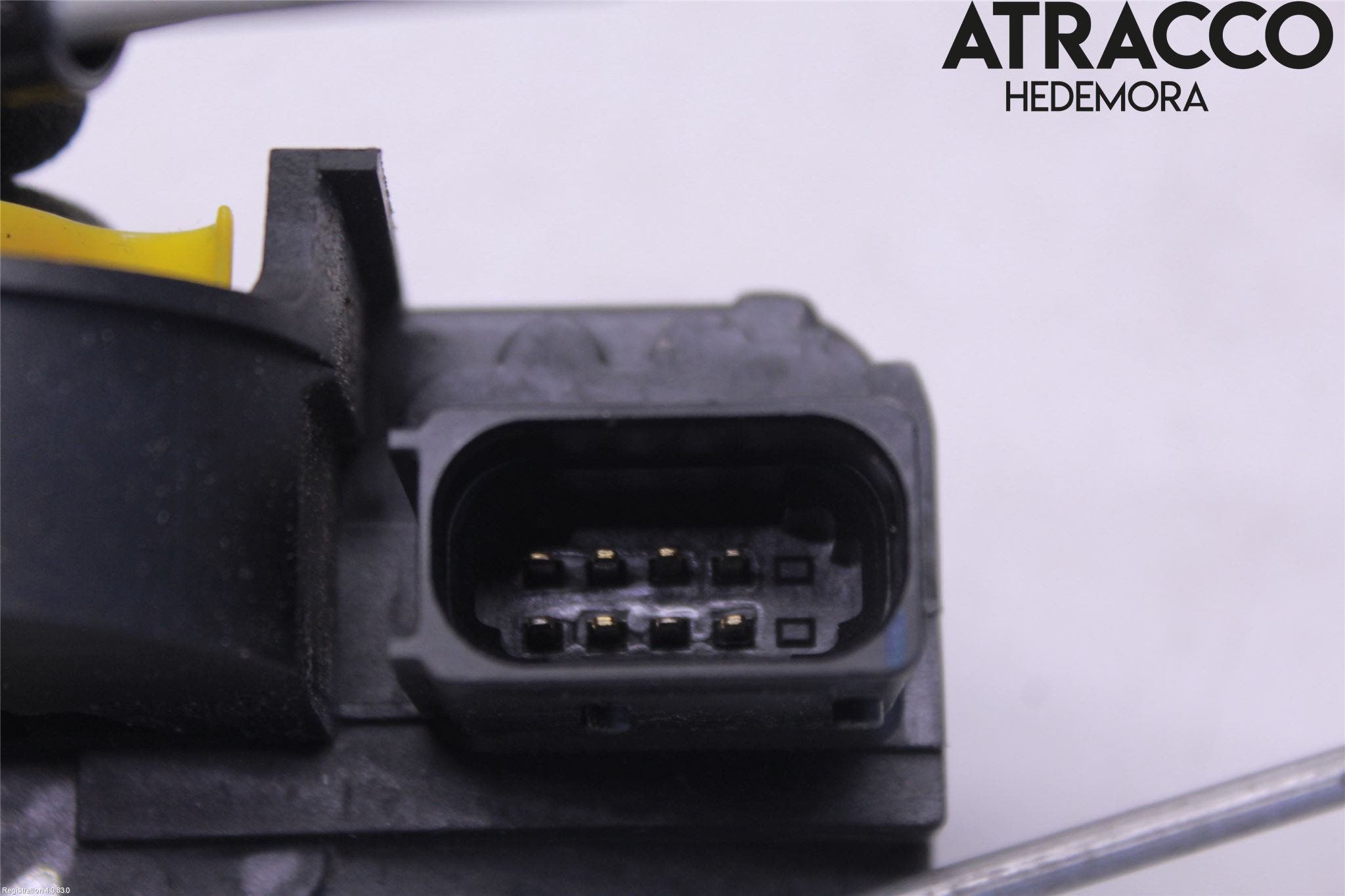 Opel INSIGNIA 17- Låskista-Dörrlås