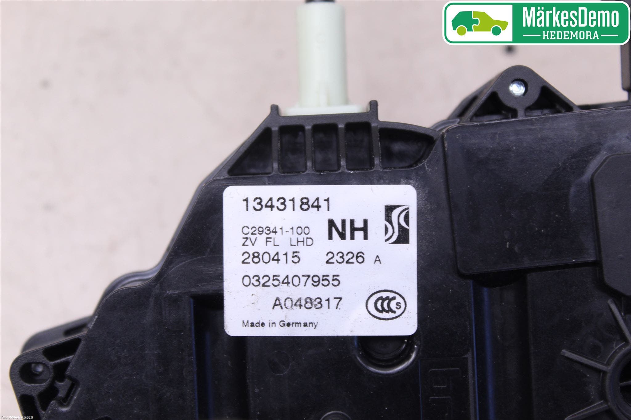 Opel CORSA E 15-19 Låskista-Dörrlås