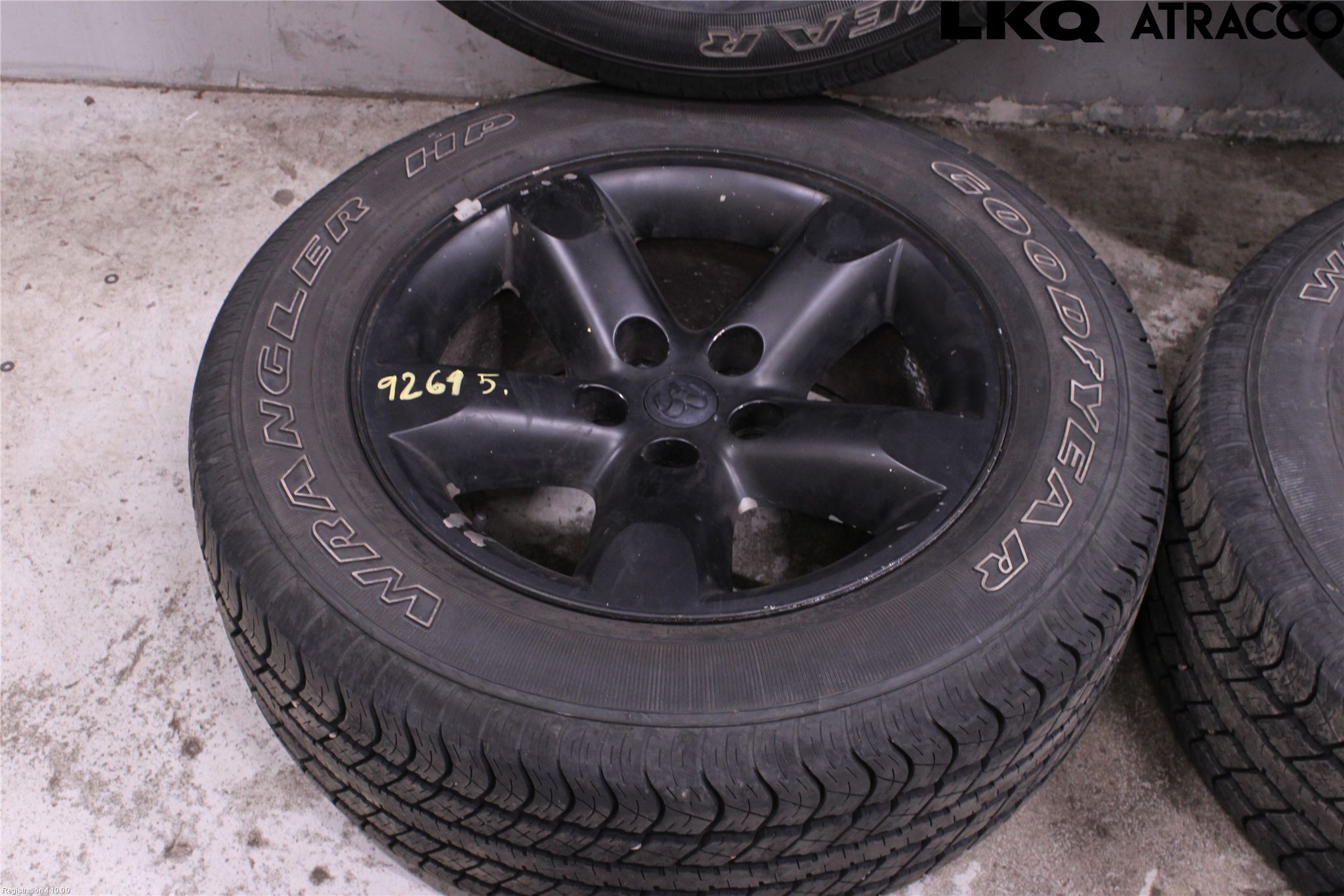 Dodge PICK UP RAM 81- Sommardäck Alumfälg 4St