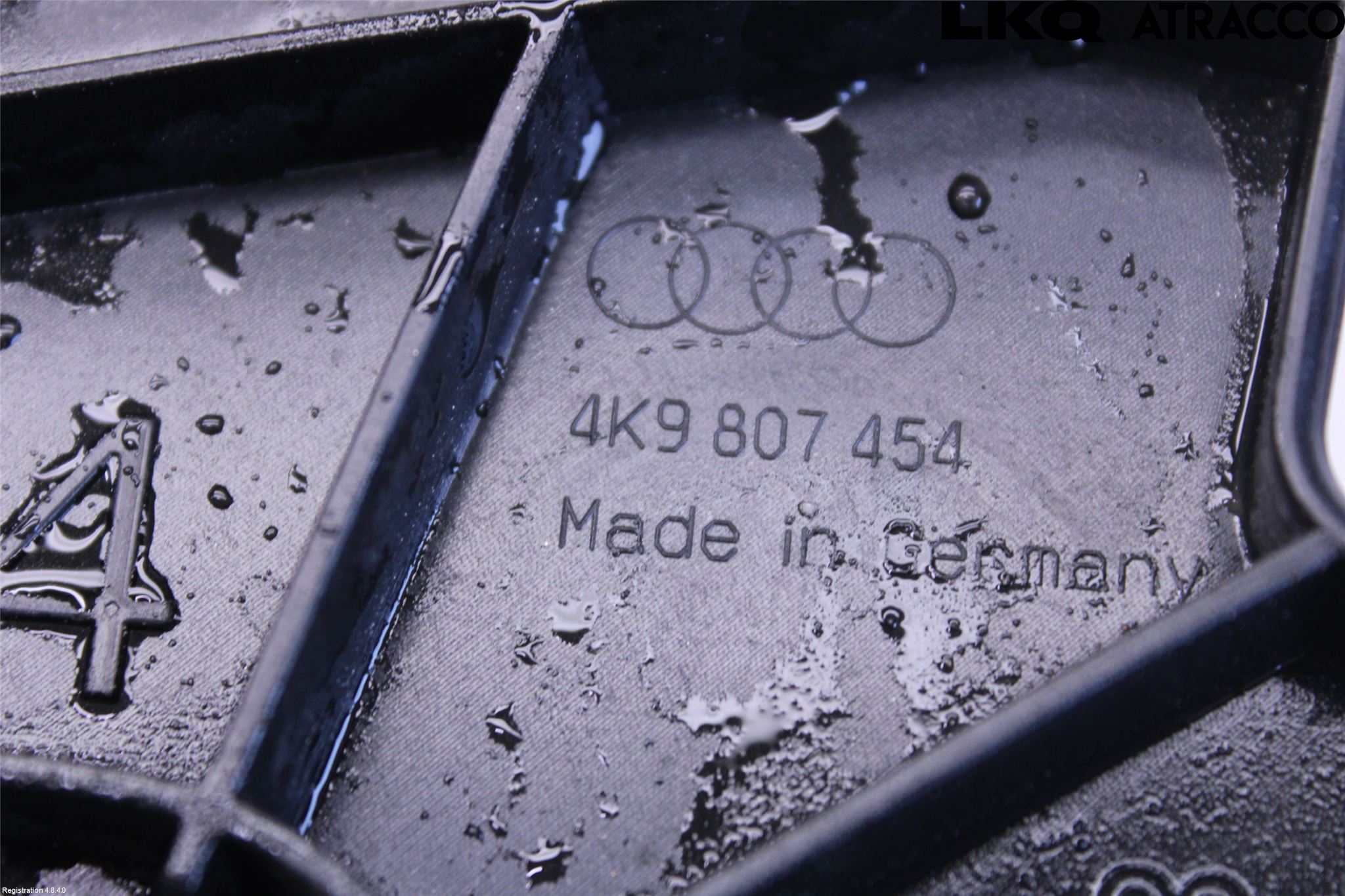 Audi A6 F2/C8 19- Stötfångarfäste Bak Hö