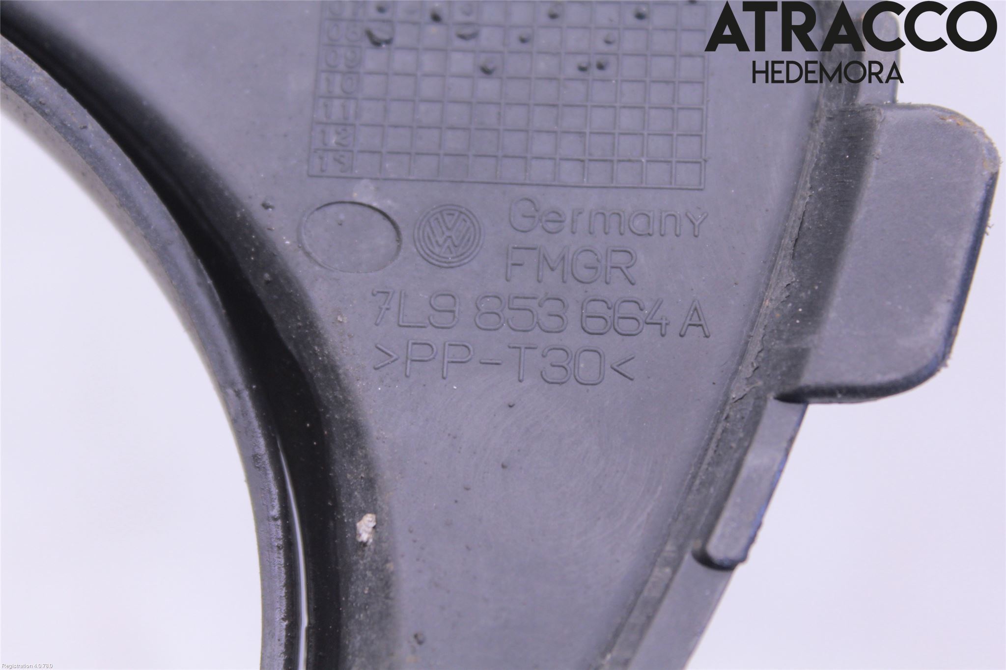 Volkswagen VW TOUAREG 7L 03-10 Dimljussarg Fram