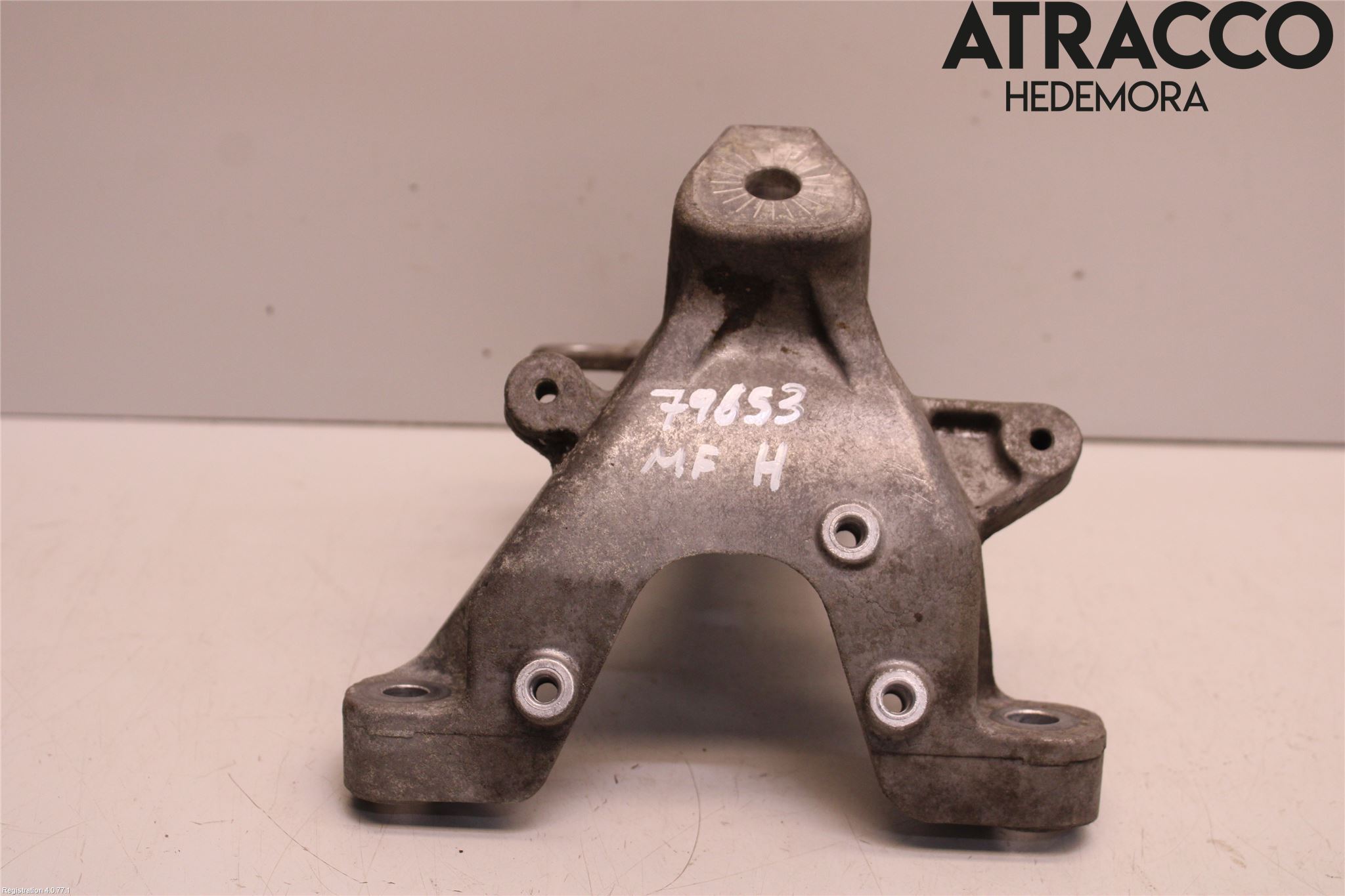 Audi A4 12-15 Motorfäste