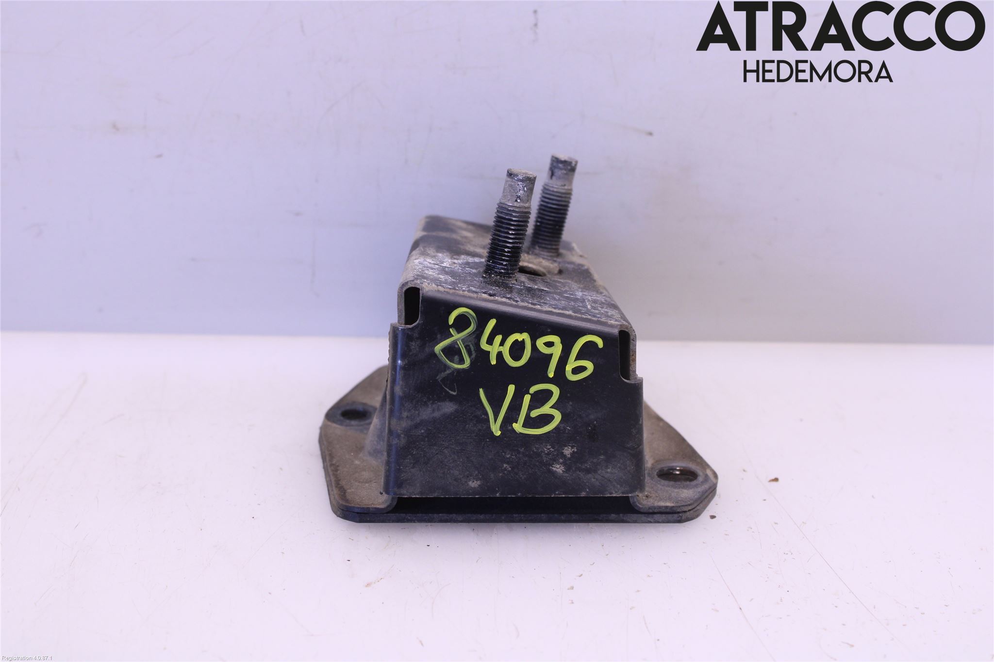 Toyota PRIUS NWH20 04-08 Stötfångarbärjärn Bak