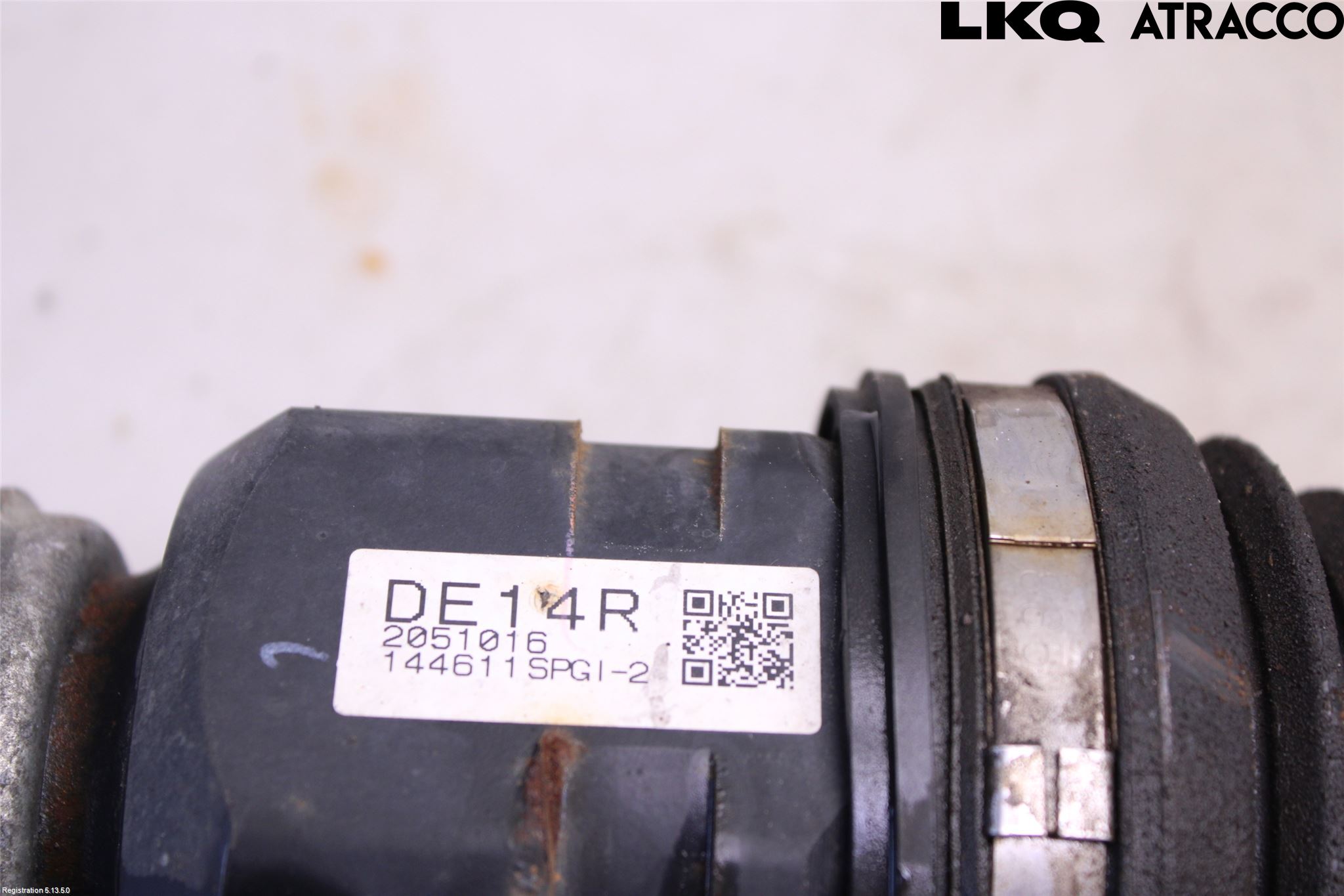 Toyota PRIUS+ ZVW40 12-20 Drivaxel Fram Höger