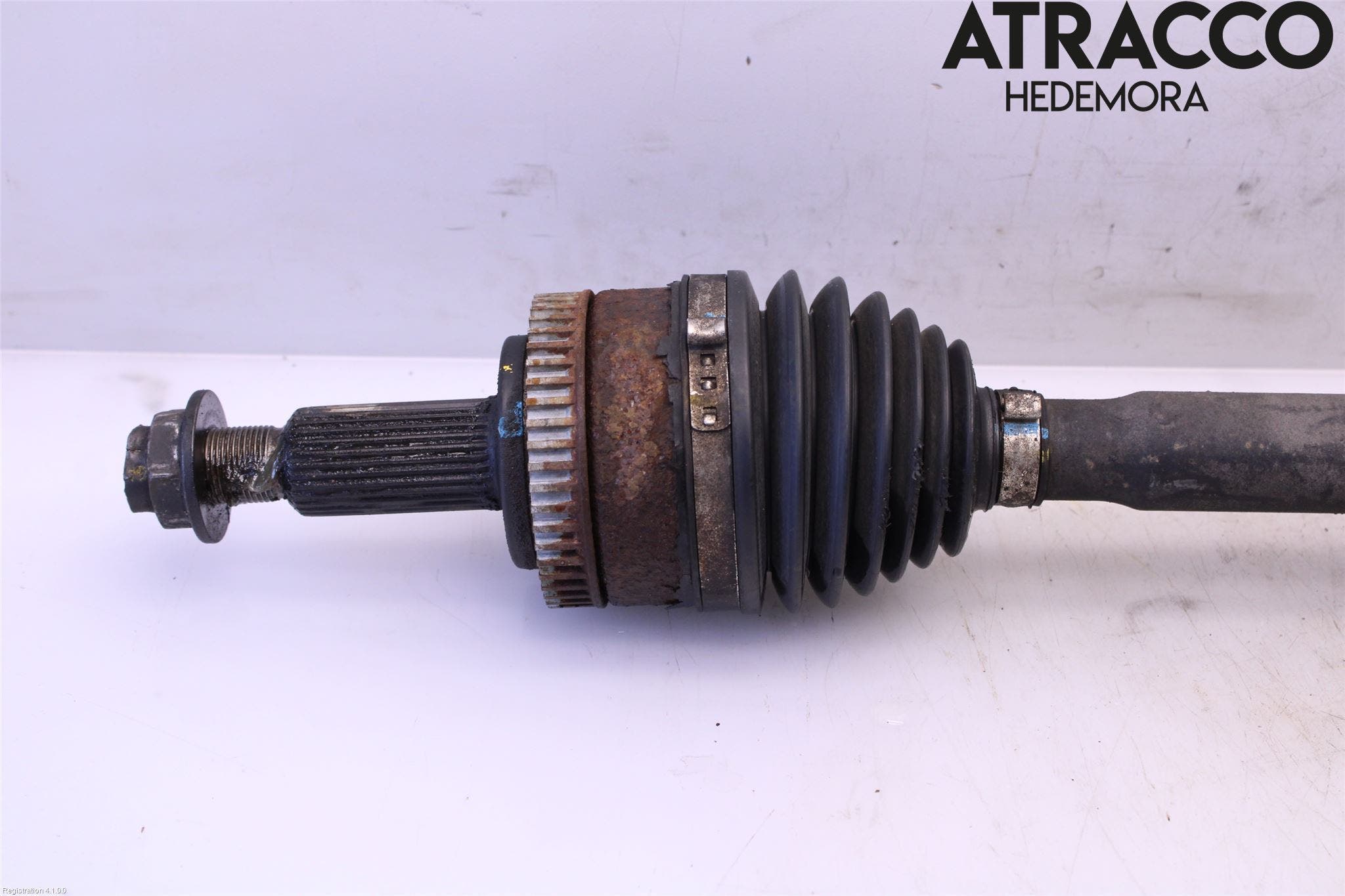 Hyundai ix35 Drivaxel Fram Höger