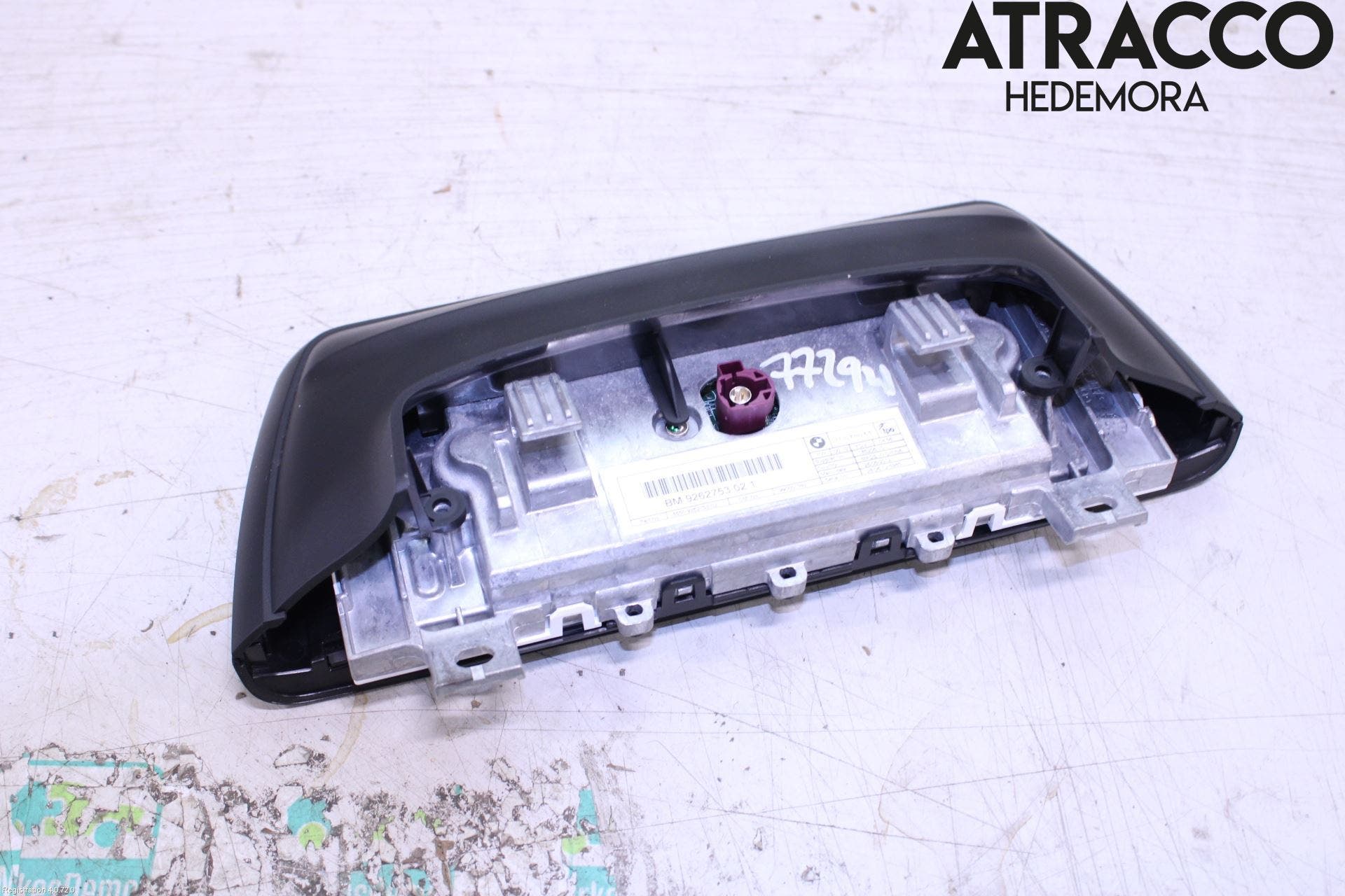 BMW 3 F30/F31/F80 12-19 Bildskärm