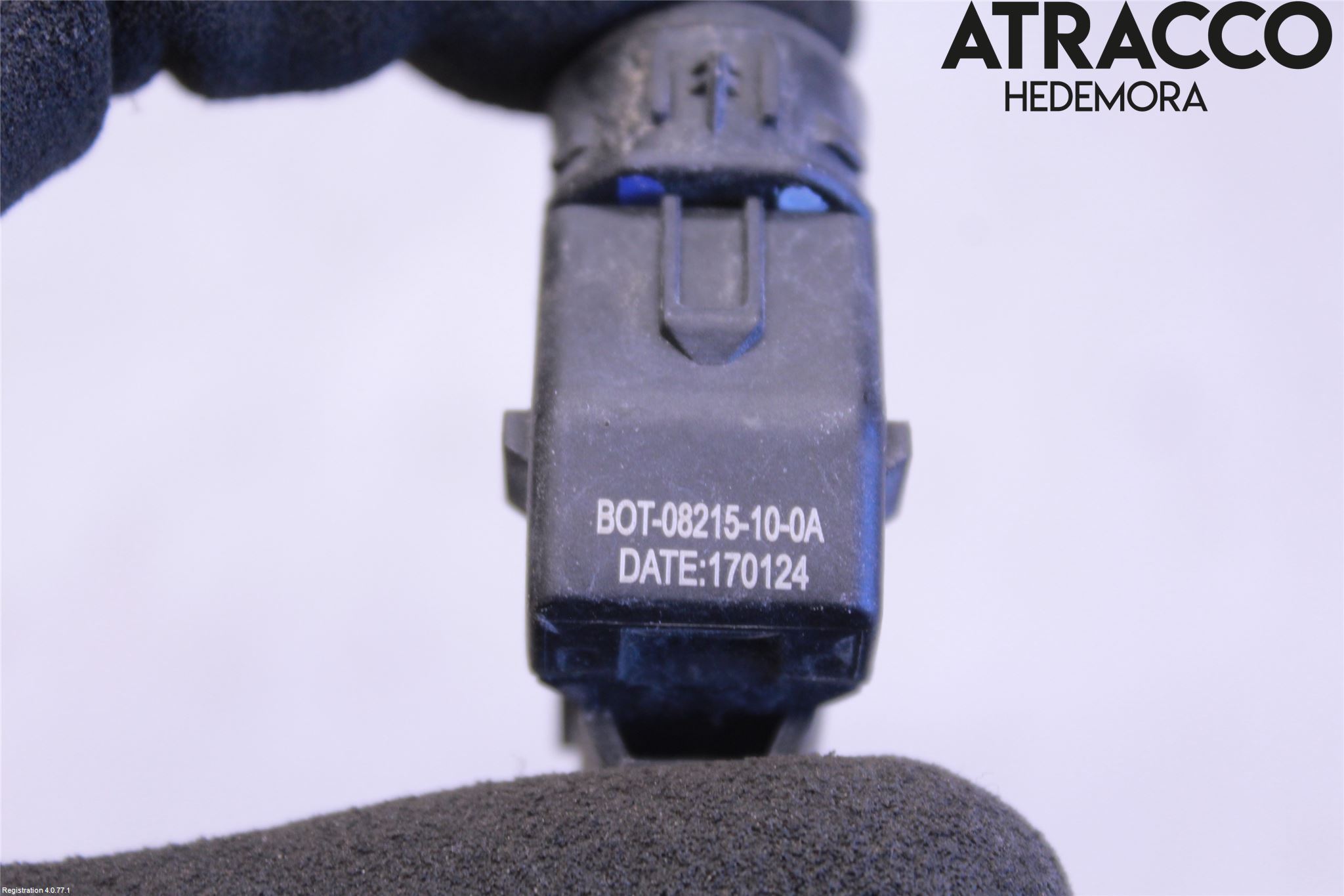 Suzuki VITARA 15- Parkeringshjälp Frontsensor