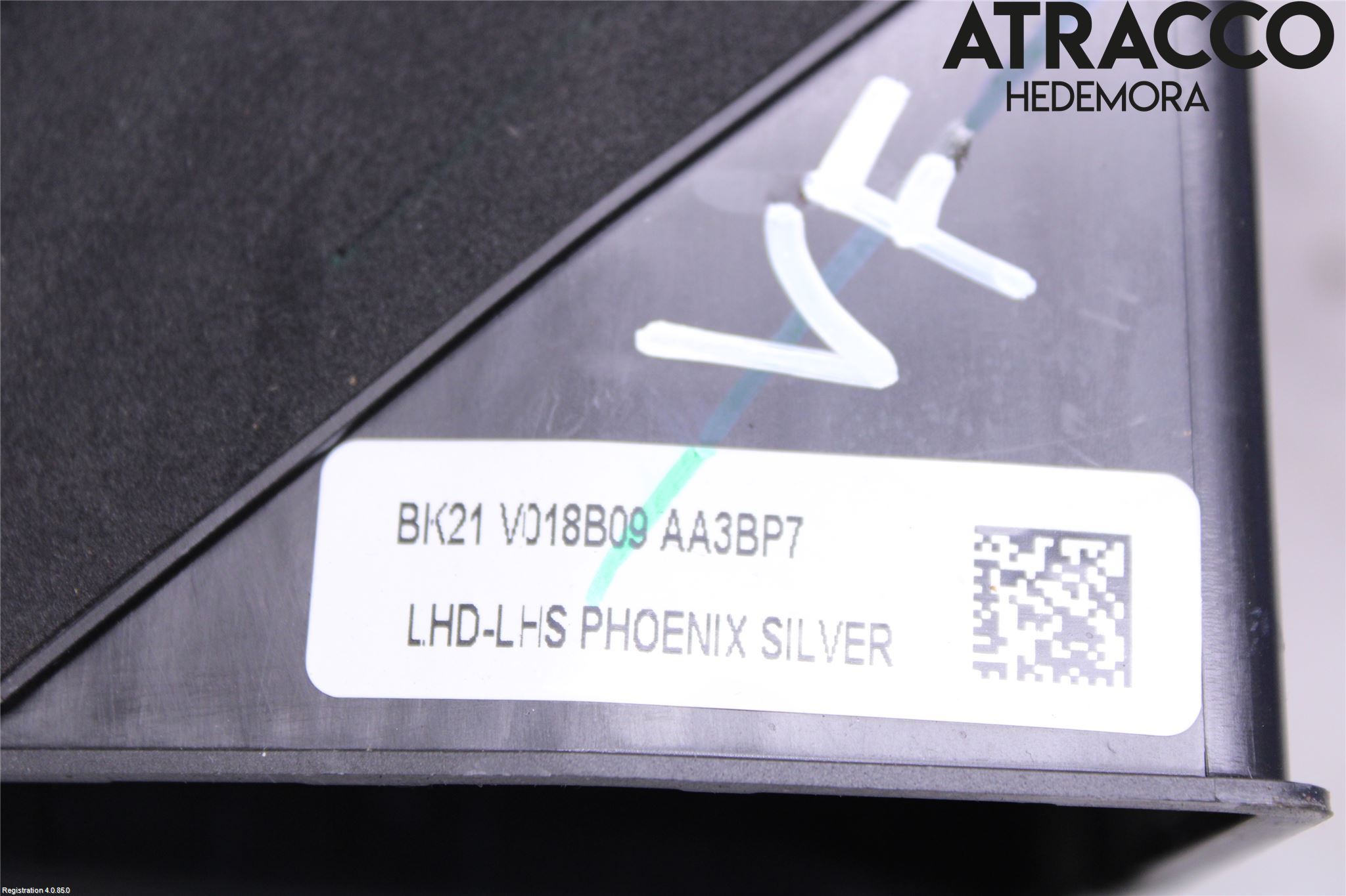 Ford TRANSIT/TOURNEO CUSTOM 13-24 Defrosterkanal-Munstycke