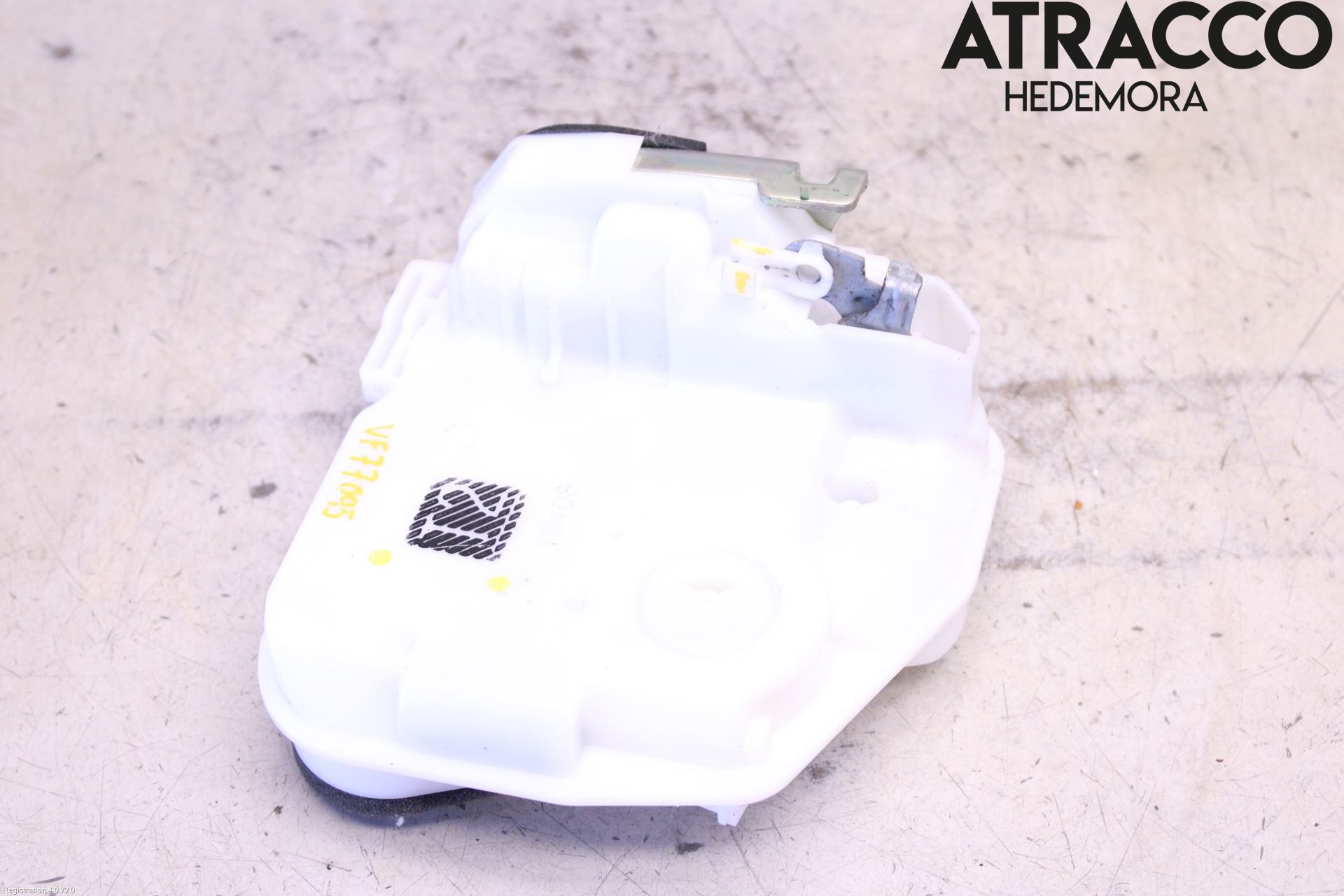 Mitsubishi SPACE STAR 13- Låskista-Dörrlås