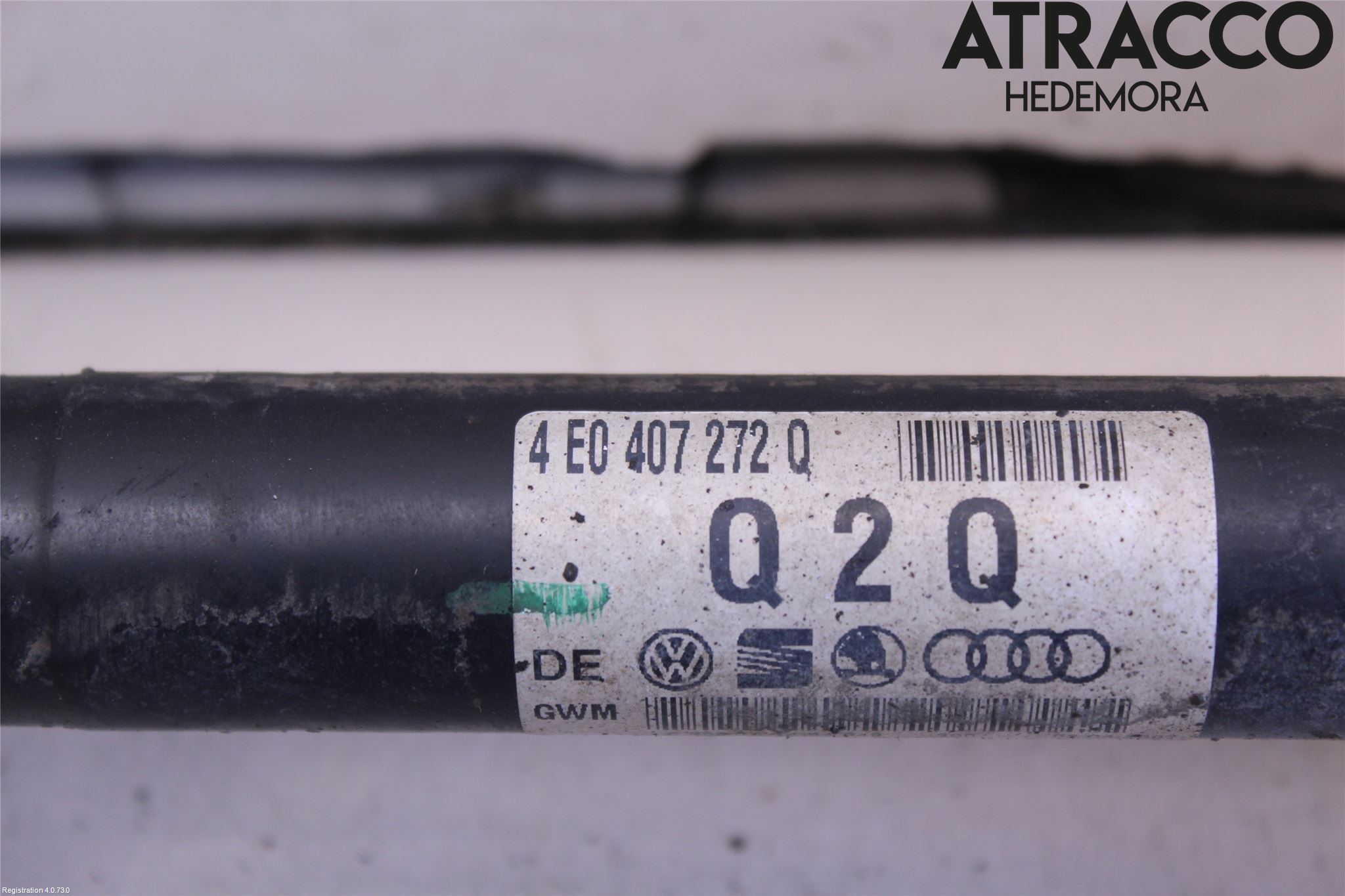 Audi A8/S8 4E  02-09 Drivaxel Fram Höger
