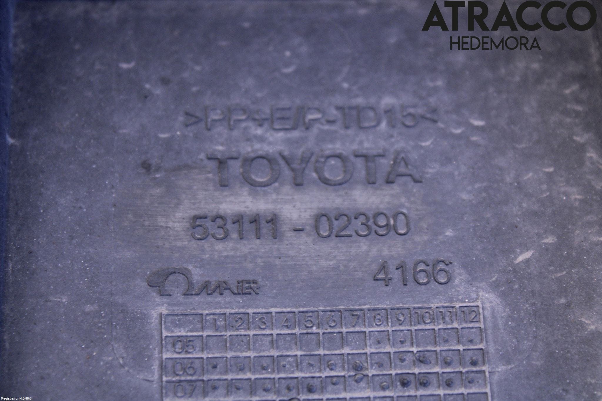 Toyota AURIS 07-09 Grill Komp