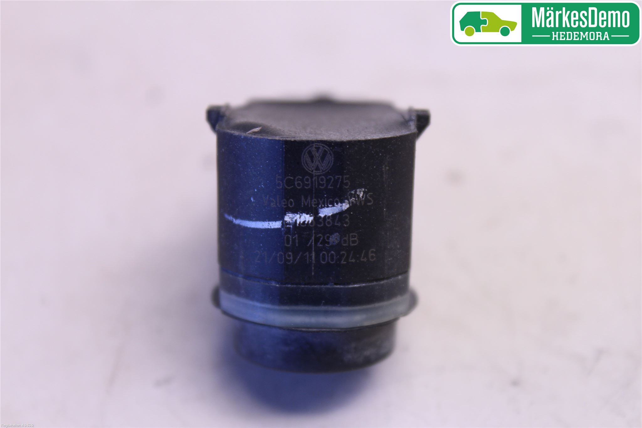 Volkswagen VW JETTA VI 11- Parkeringshjälp Frontsensor