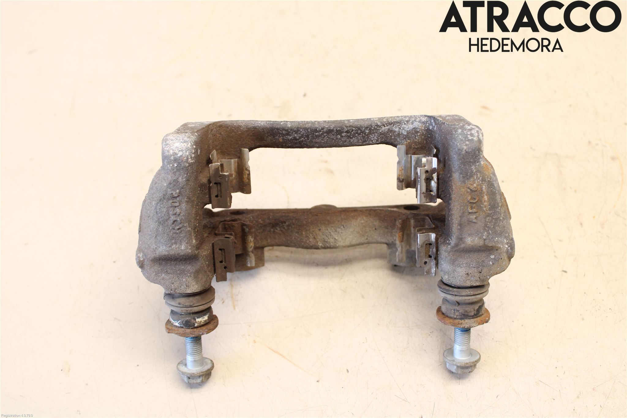 Toyota AURIS 13-19 Bromsokshållare