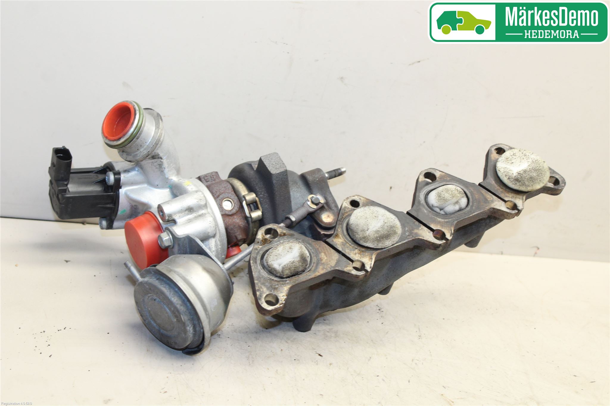 Volkswagen VW GOLF VI 09-13 Turboaggregat