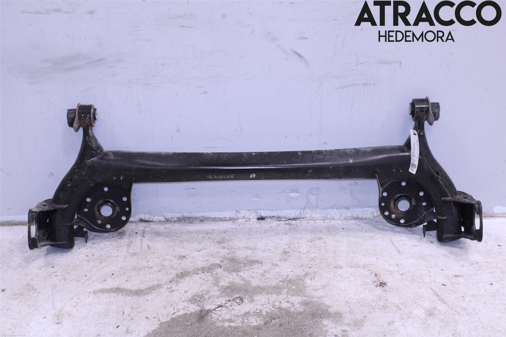 Toyota YARIS XP21 20- Bakaxel