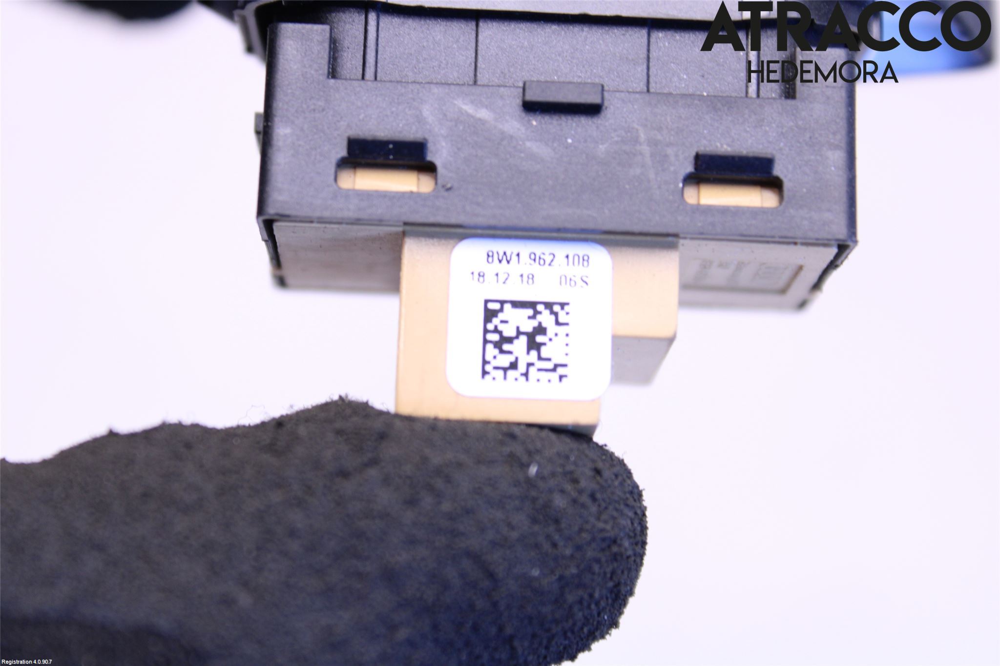 Audi A4/S4 B9 20- Strömställare Centrallås